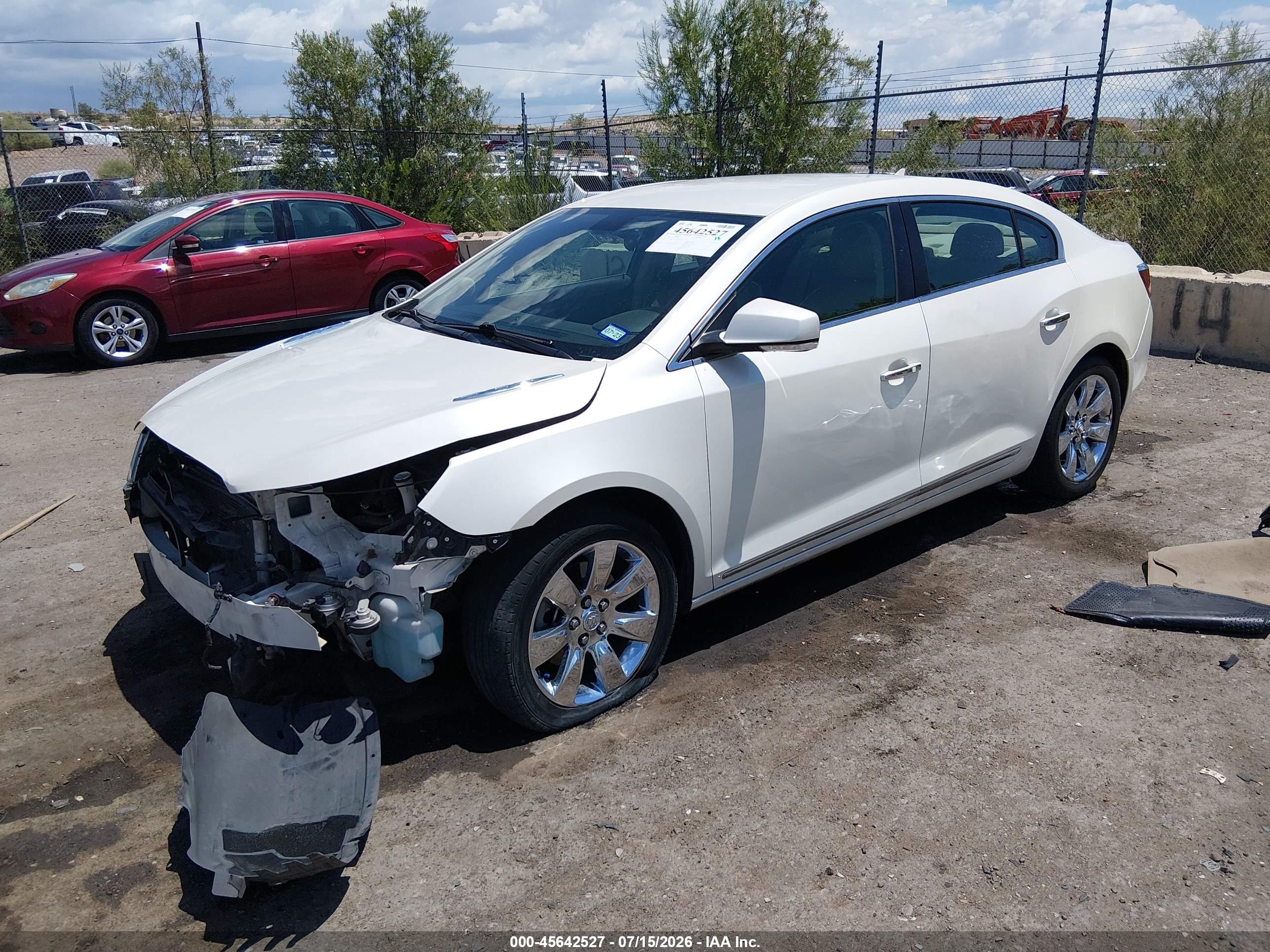 2012 Buick Lacrosse Premium 2 Group White vin: 1G4GF5E37CF206412