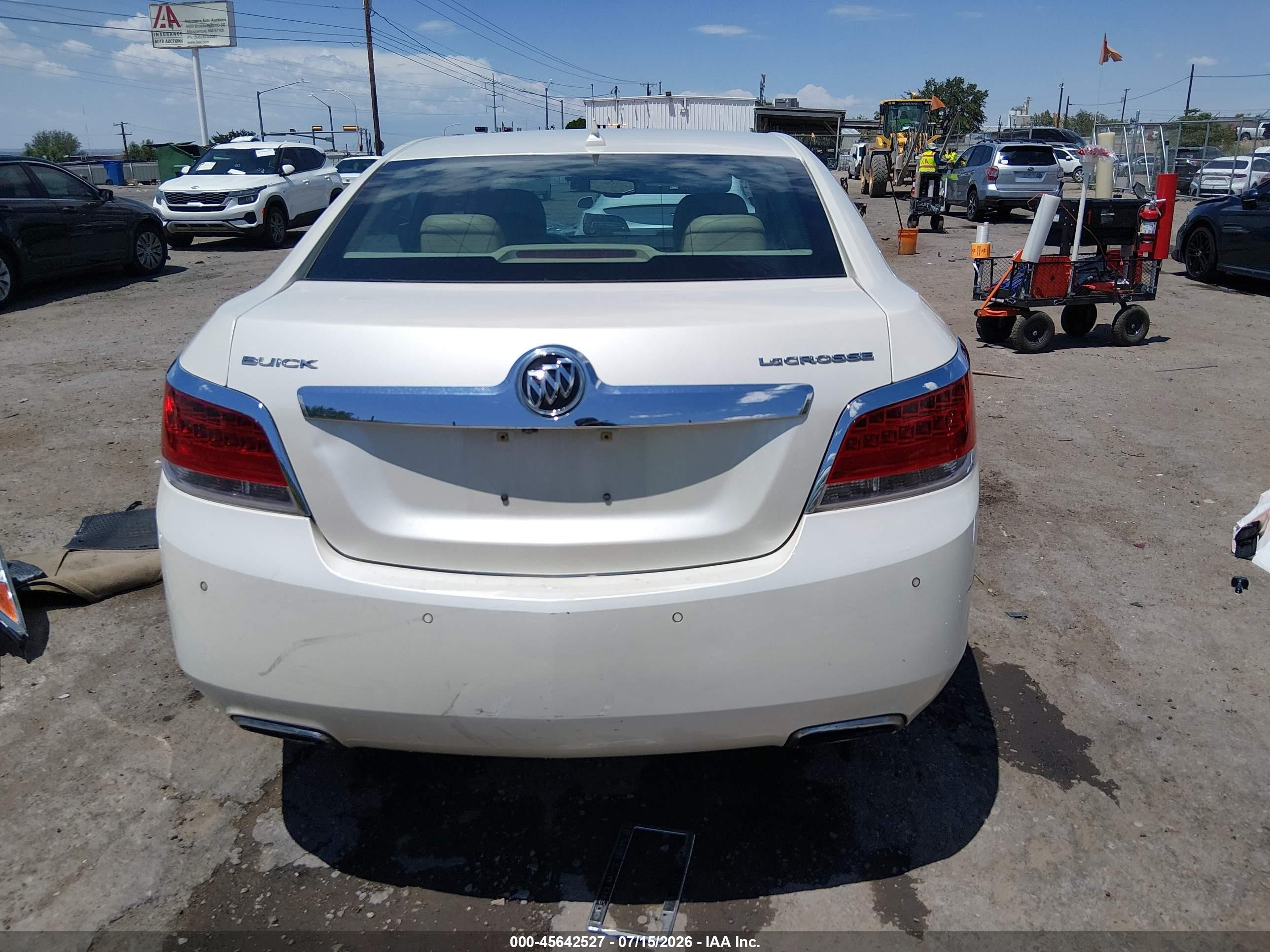 2012 Buick Lacrosse Premium 2 Group White vin: 1G4GF5E37CF206412