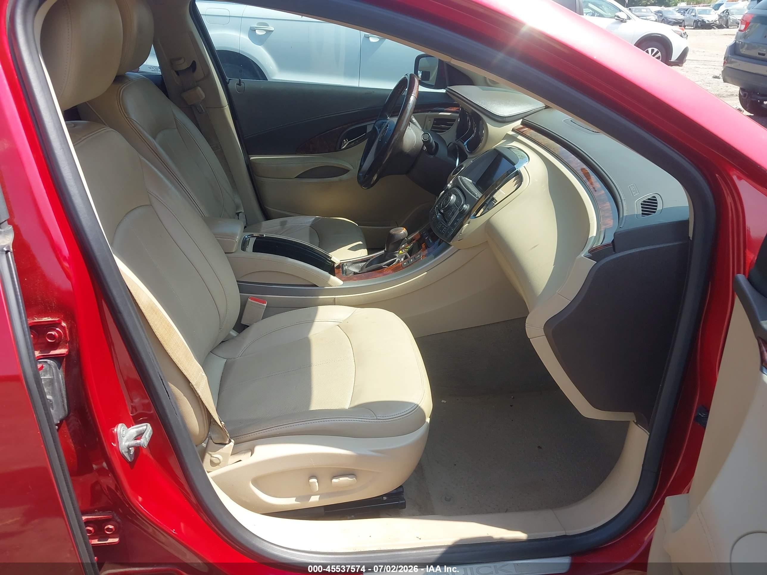2013 Buick Lacrosse Premium 1 Group Red vin: 1G4GF5E37DF207481