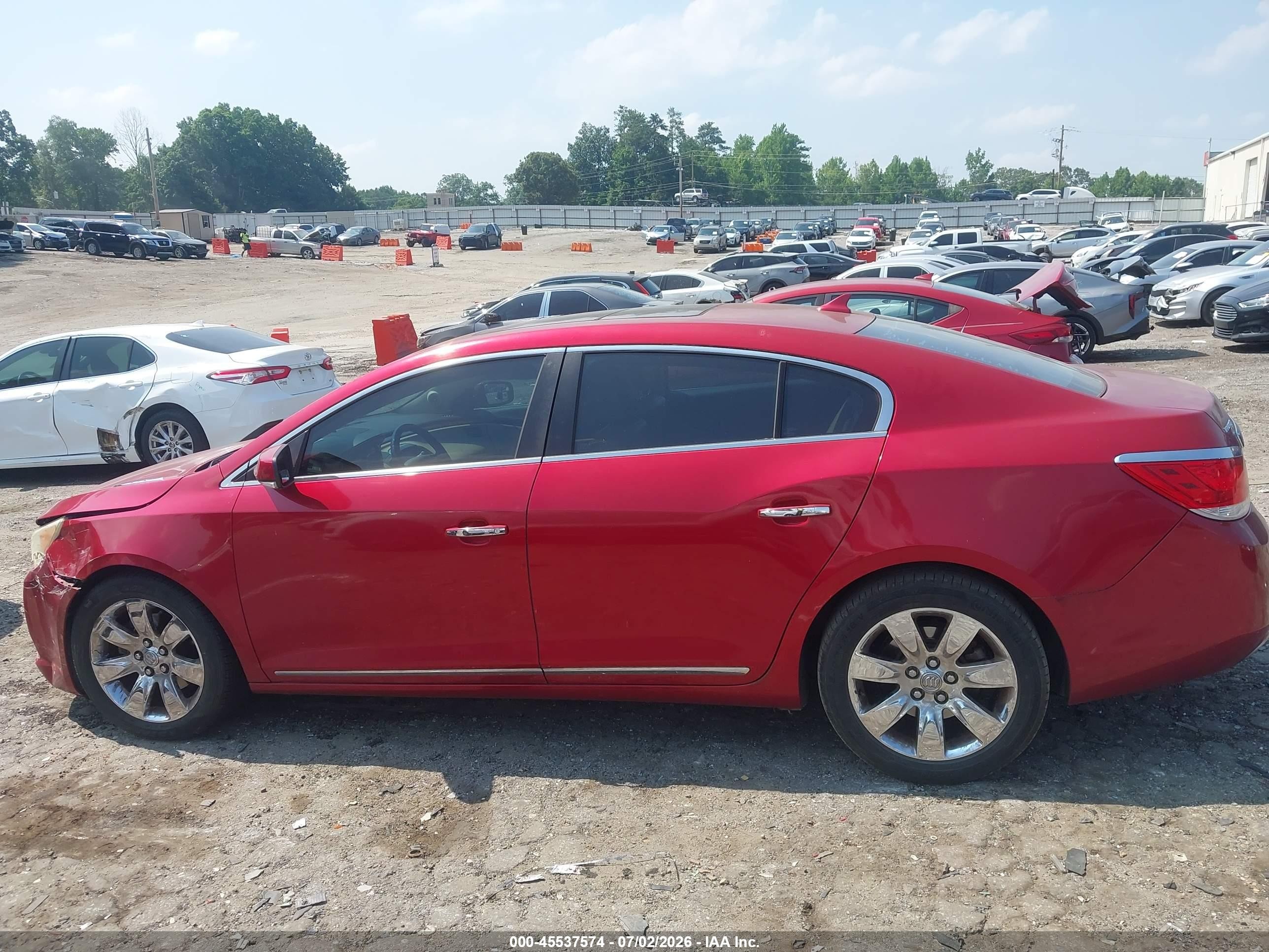2013 Buick Lacrosse Premium 1 Group Red vin: 1G4GF5E37DF207481