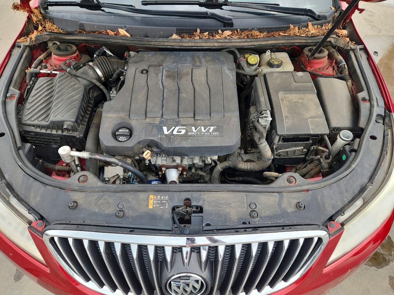 2013 Buick Lacrosse Premium Red vin: 1G4GF5E37DF278650