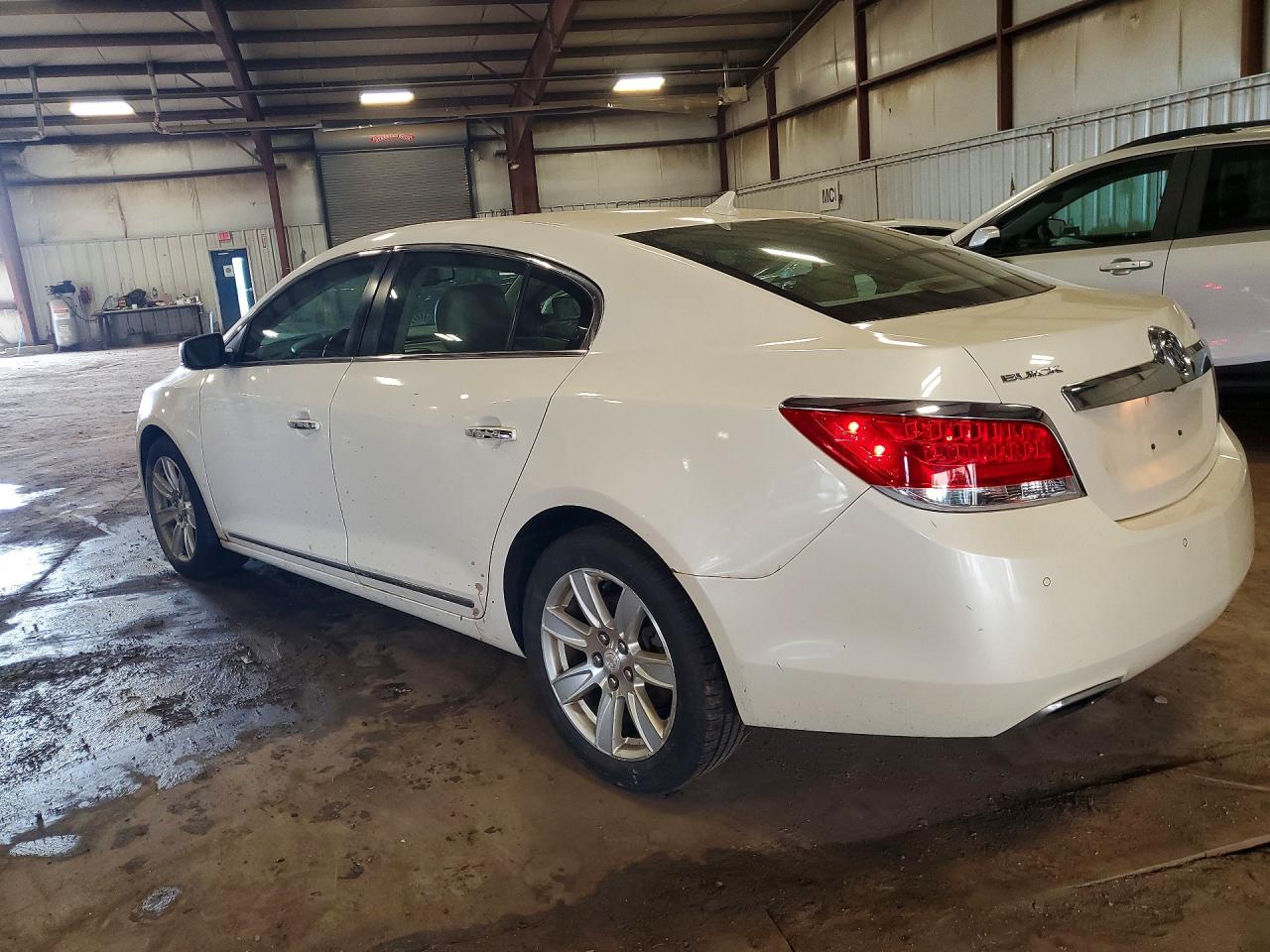 2013 Buick Lacrosse Premium White vin: 1G4GF5E39DF144951