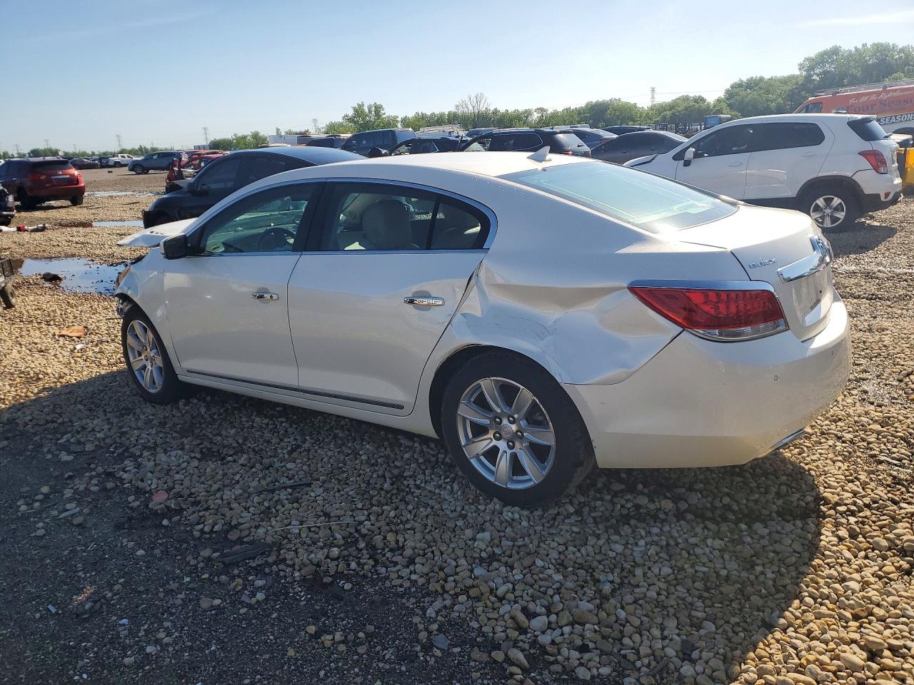 2013 Buick Lacrosse Premium White vin: 1G4GF5E39DF206820