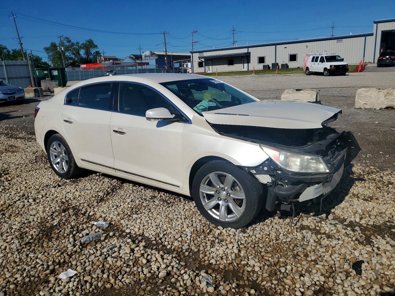 2013 Buick Lacrosse Premium White vin: 1G4GF5E39DF206820