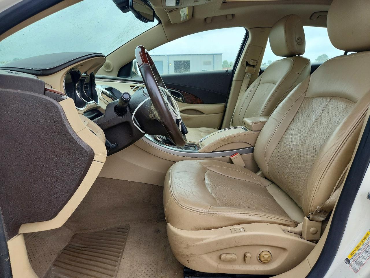 2013 Buick Lacrosse Premium Cream vin: 1G4GF5E39DF218157