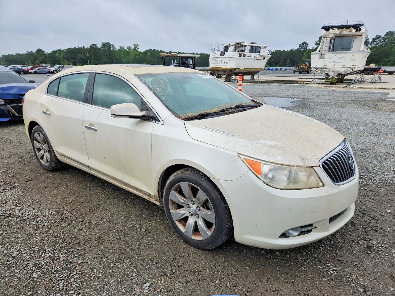 2013 Buick Lacrosse Premium Cream vin: 1G4GF5E39DF218157
