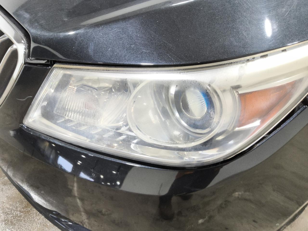 2013 Buick Lacrosse Premium Blue vin: 1G4GF5E39DF280304 Damage: Left Head Lamp, Faded, Repair Required