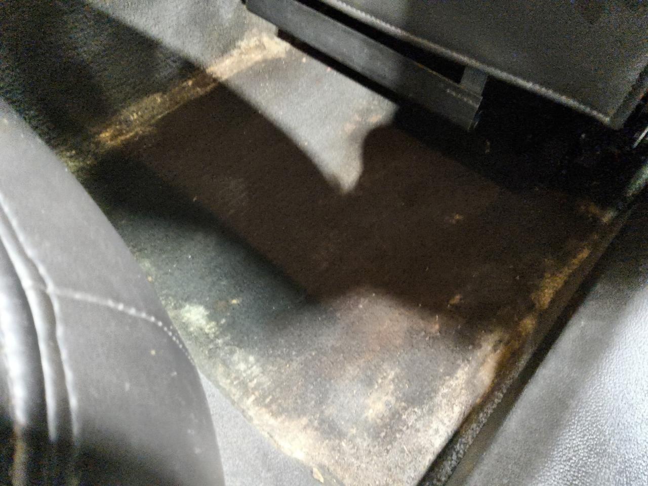 2013 Buick Lacrosse Premium Blue vin: 1G4GF5E39DF280304 Damage: Right Rear Carpet, Stained, Permanent