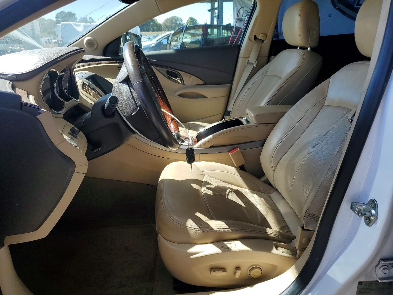 2012 Buick Lacrosse Premium White vin: 1G4GF5E3XCF199813