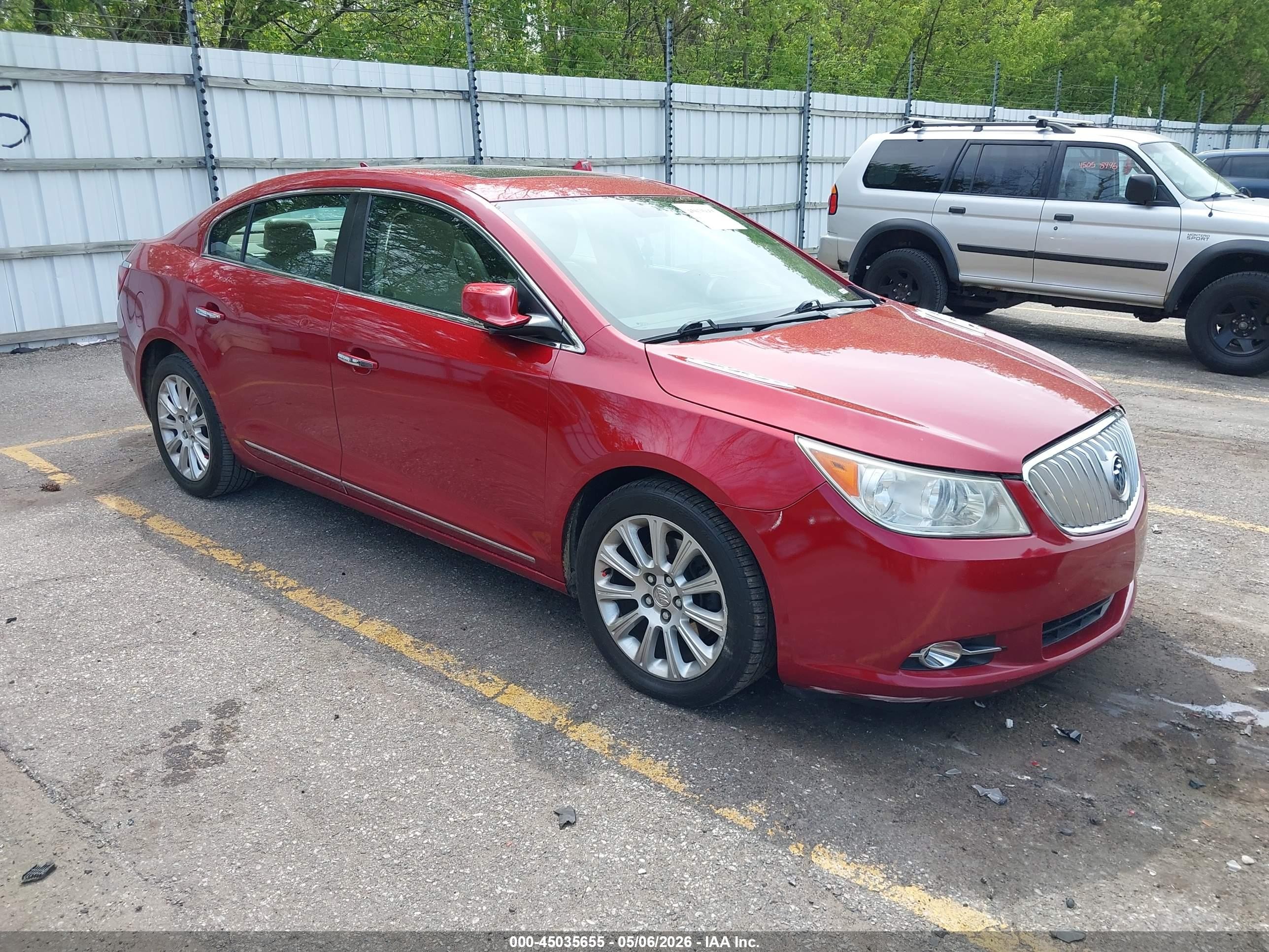 2013 Buick Lacrosse Premium 1 Group Red vin: 1G4GF5E3XDF257016