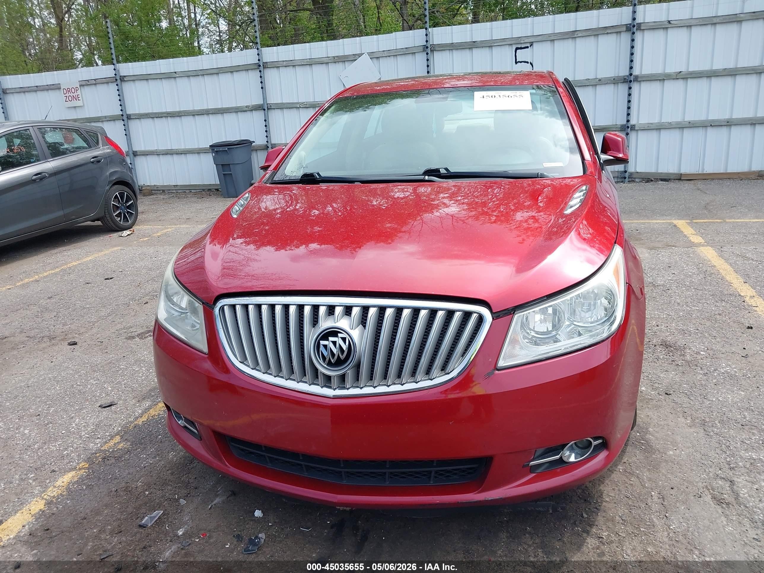 2013 Buick Lacrosse Premium 1 Group Red vin: 1G4GF5E3XDF257016