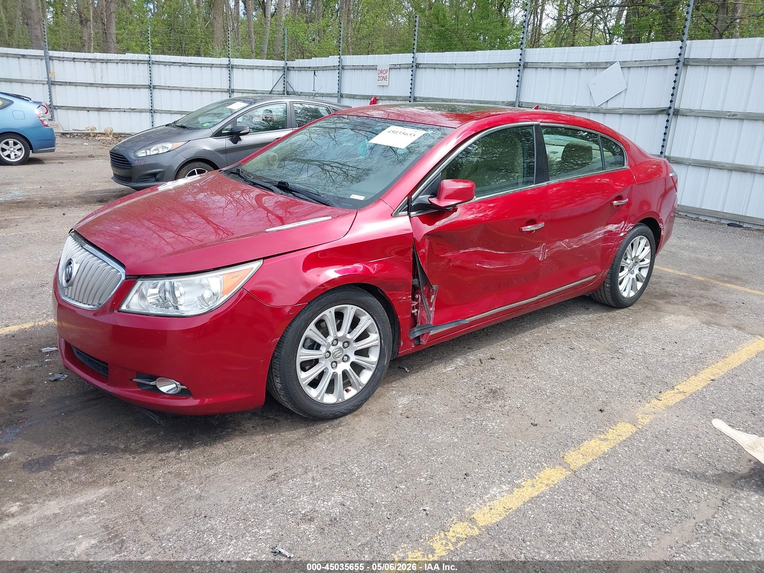 2013 Buick Lacrosse Premium 1 Group Red vin: 1G4GF5E3XDF257016