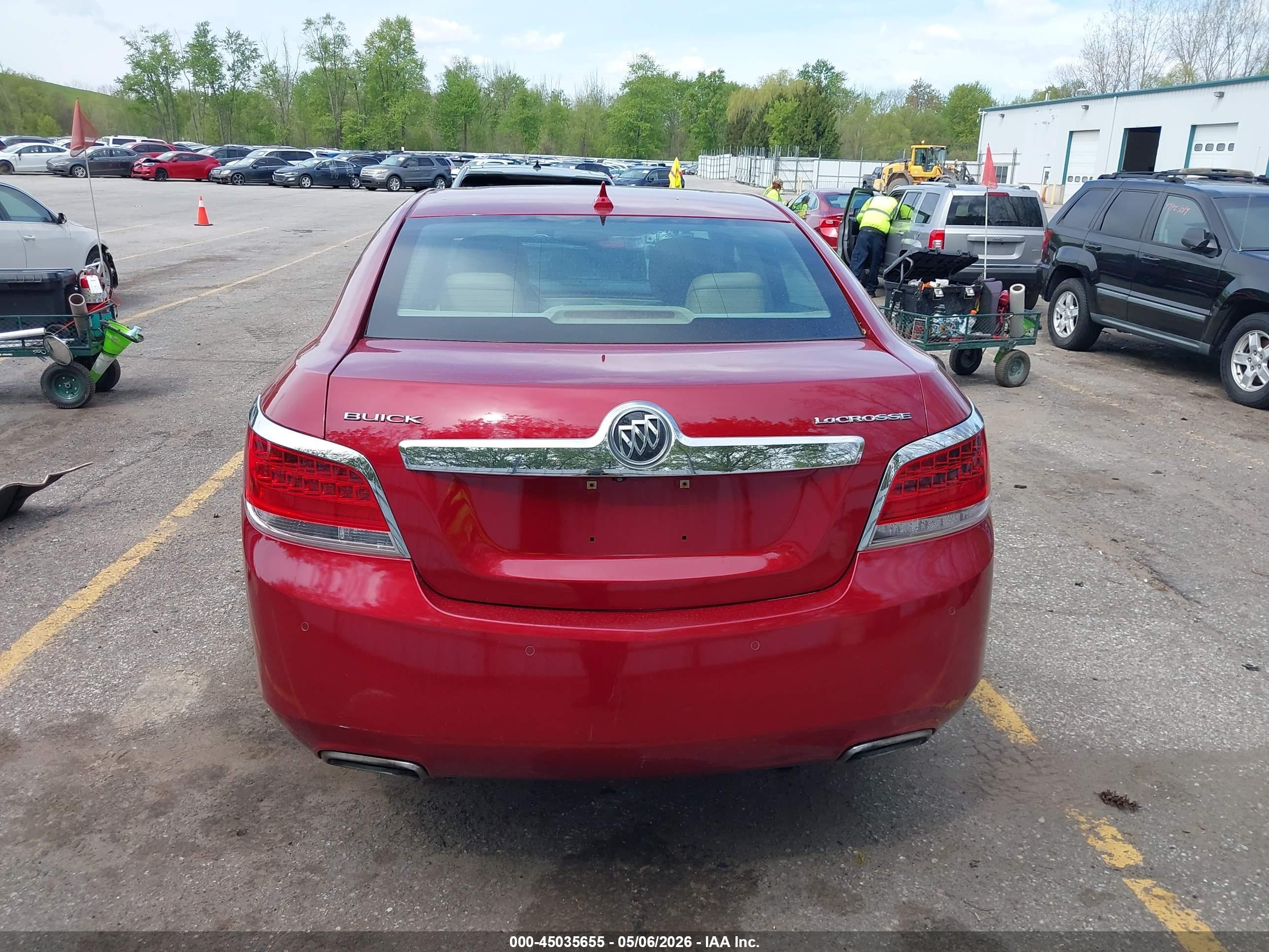 2013 Buick Lacrosse Premium 1 Group Red vin: 1G4GF5E3XDF257016
