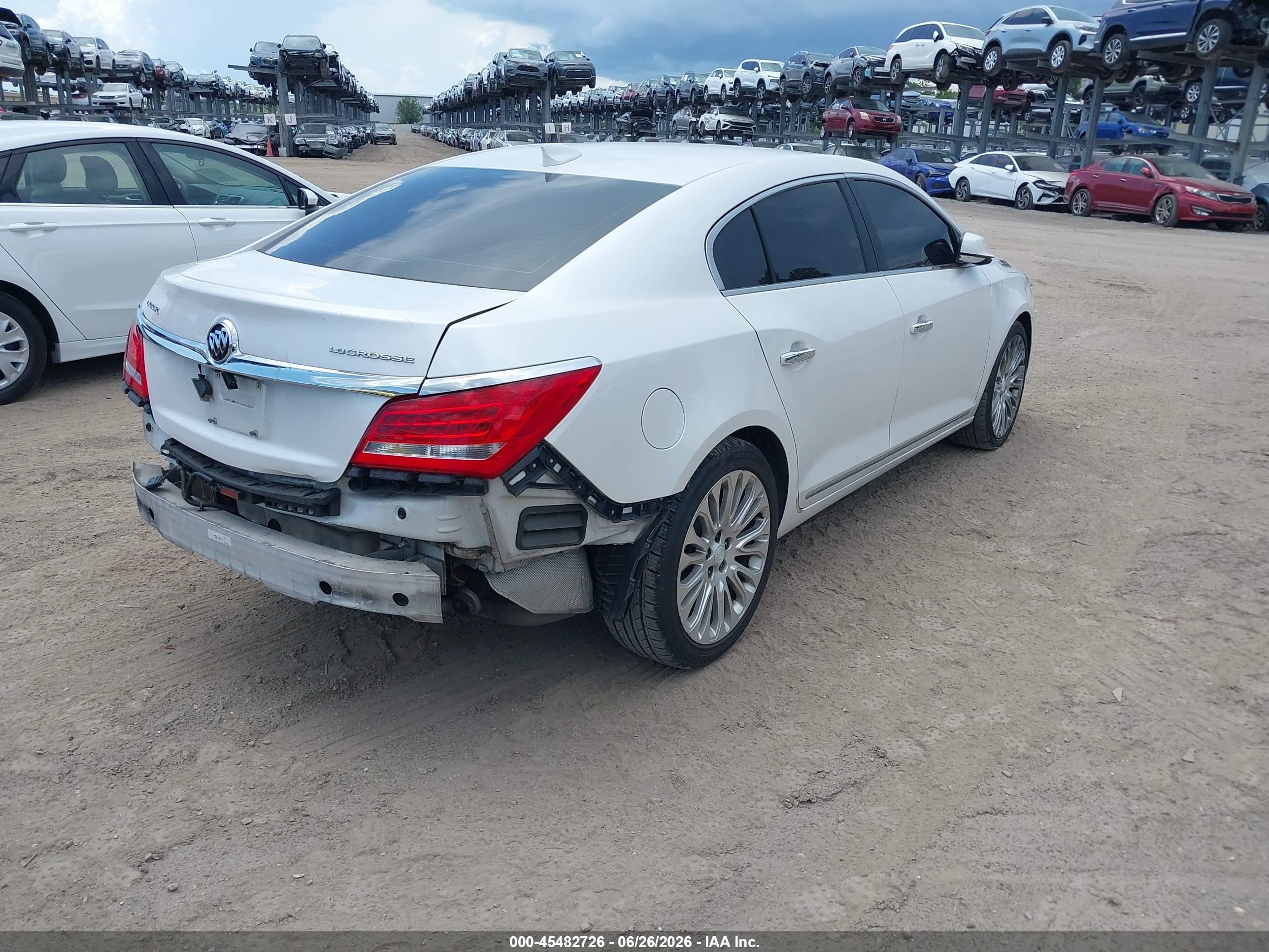 2015 Buick Lacrosse Premium Ii White vin: 1G4GF5G30FF172167