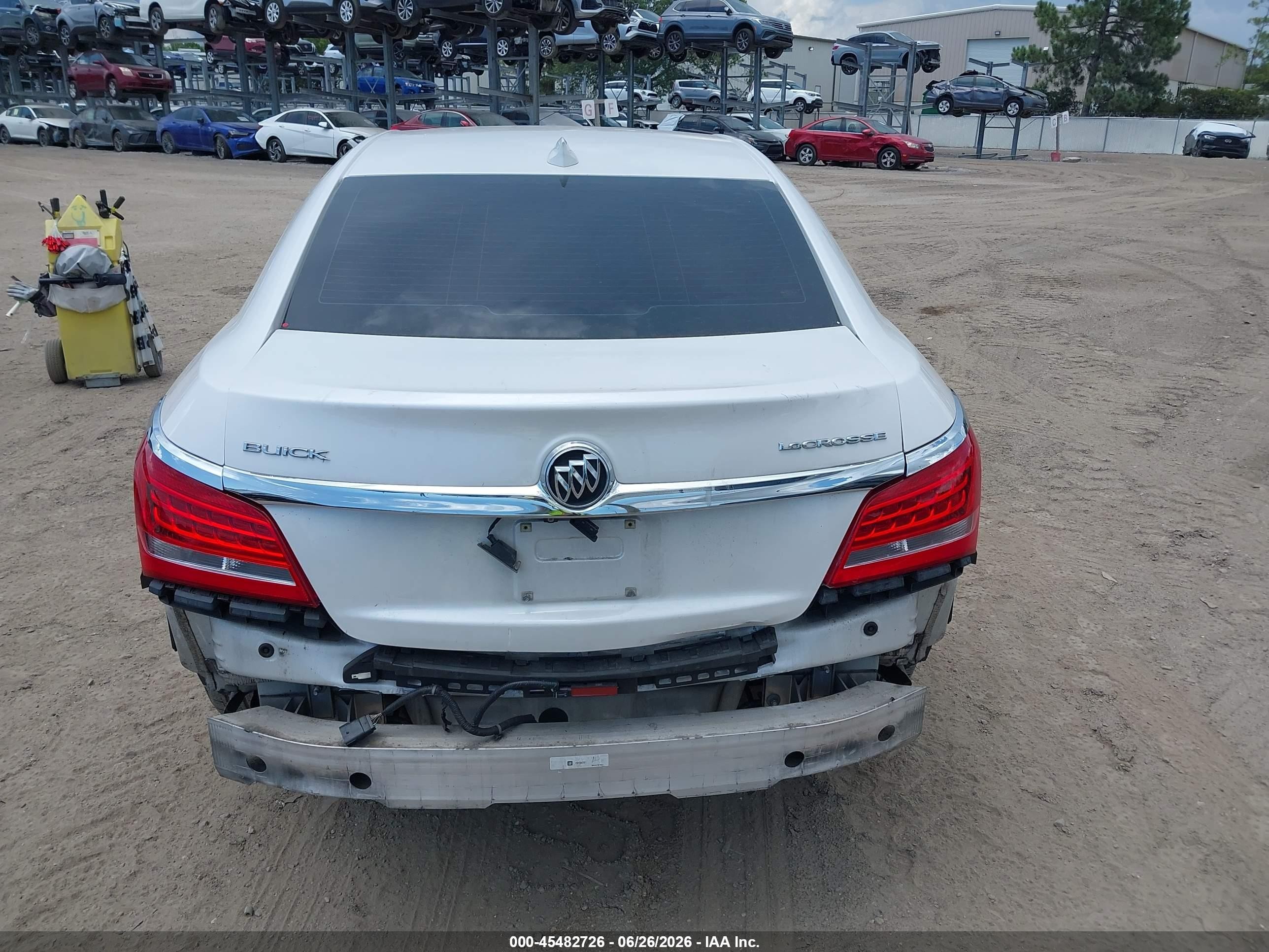 2015 Buick Lacrosse Premium Ii White vin: 1G4GF5G30FF172167