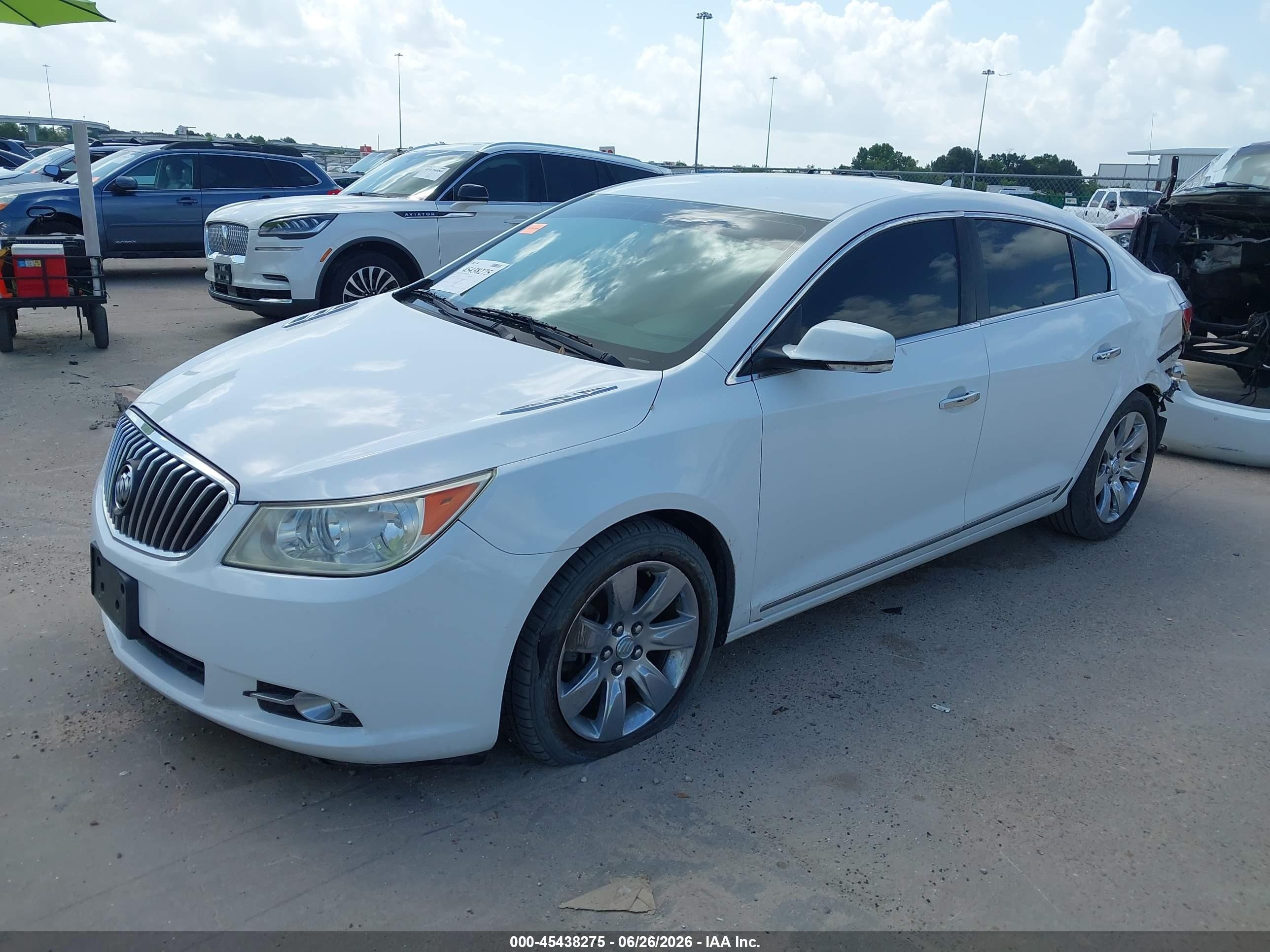 2013 Buick Lacrosse Premium 1 Group Белый vin: 1G4GF5G31DF335695