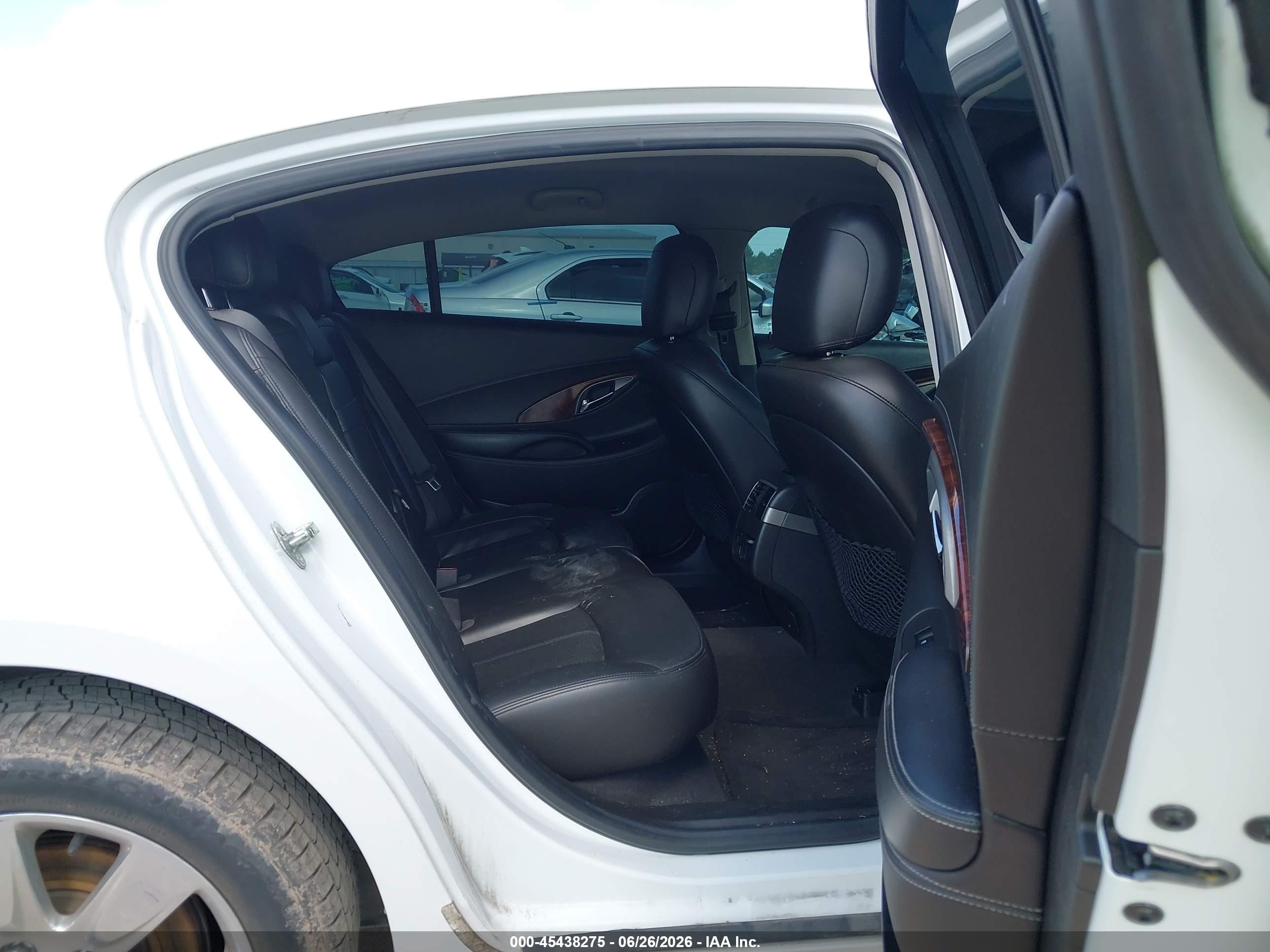 2013 Buick Lacrosse Premium 1 Group Белый vin: 1G4GF5G31DF335695