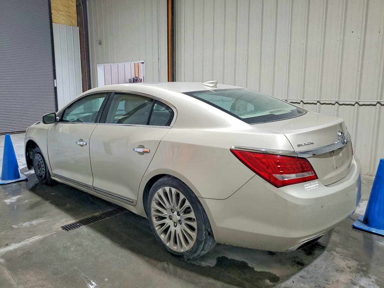 2015 Buick Lacrosse Premium Tan vin: 1G4GF5G31FF149058