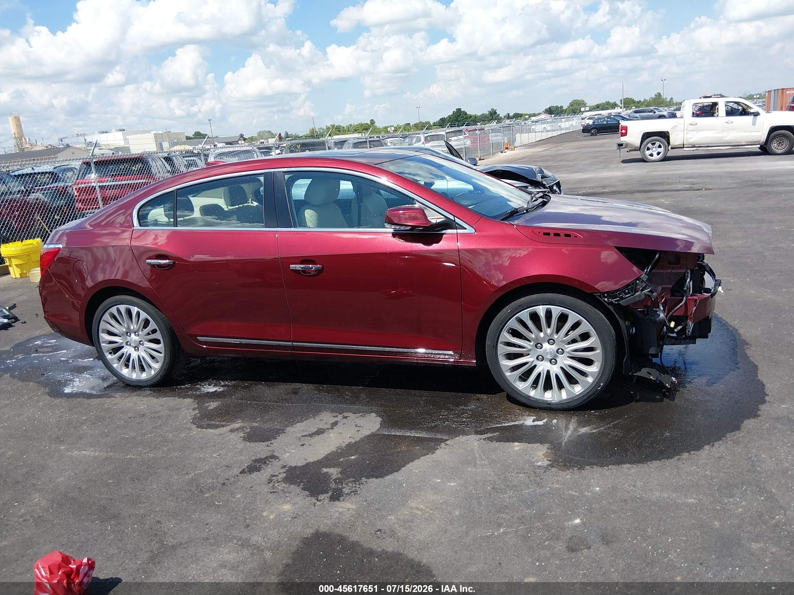 2015 Buick Lacrosse Premium Ii Maroon vin: 1G4GF5G32FF139686