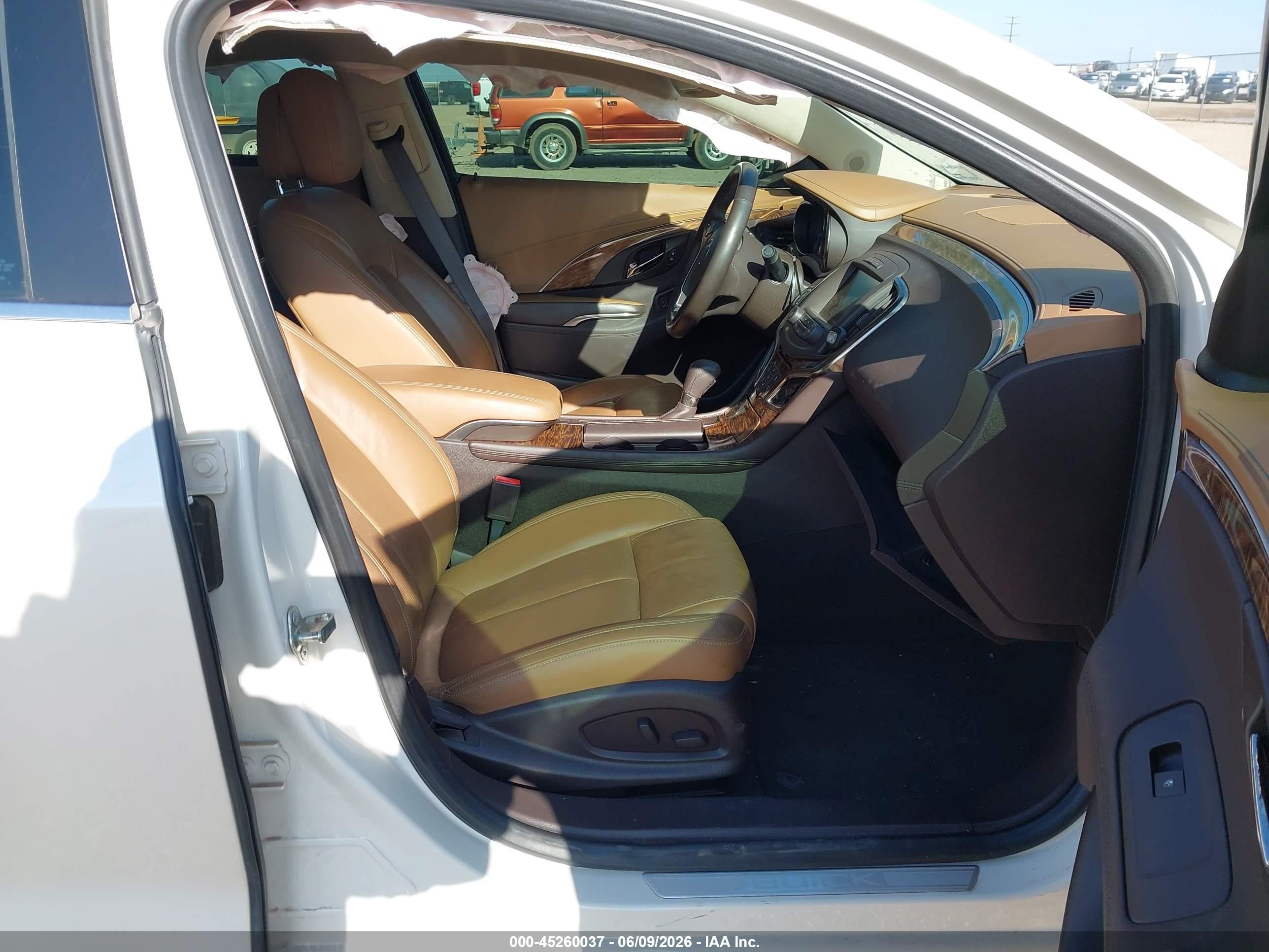 2014 Buick Lacrosse Premium Ii Group White vin: 1G4GF5G33EF213938