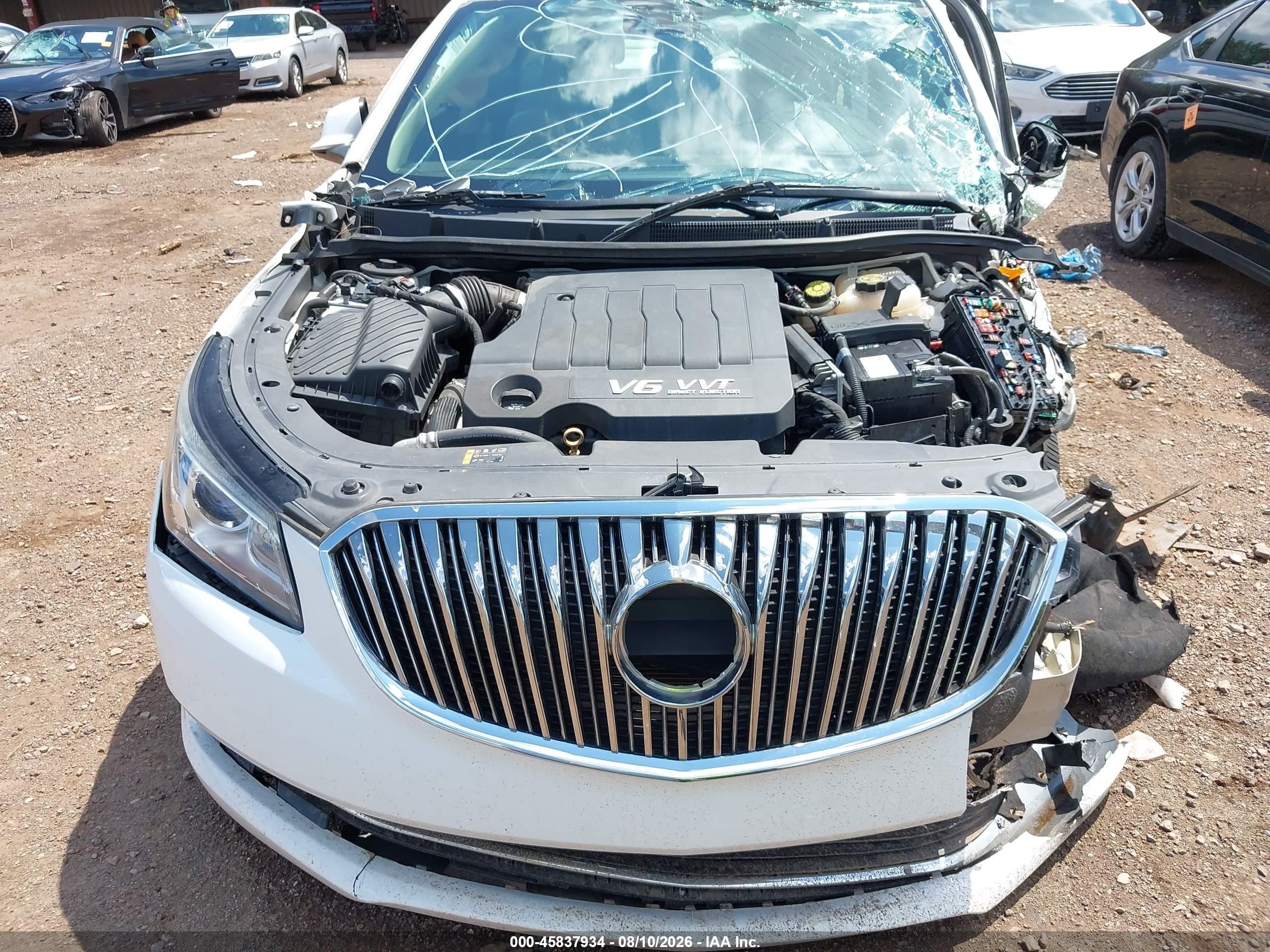 2015 Buick Lacrosse Premium Ii White vin: 1G4GF5G33FF260310