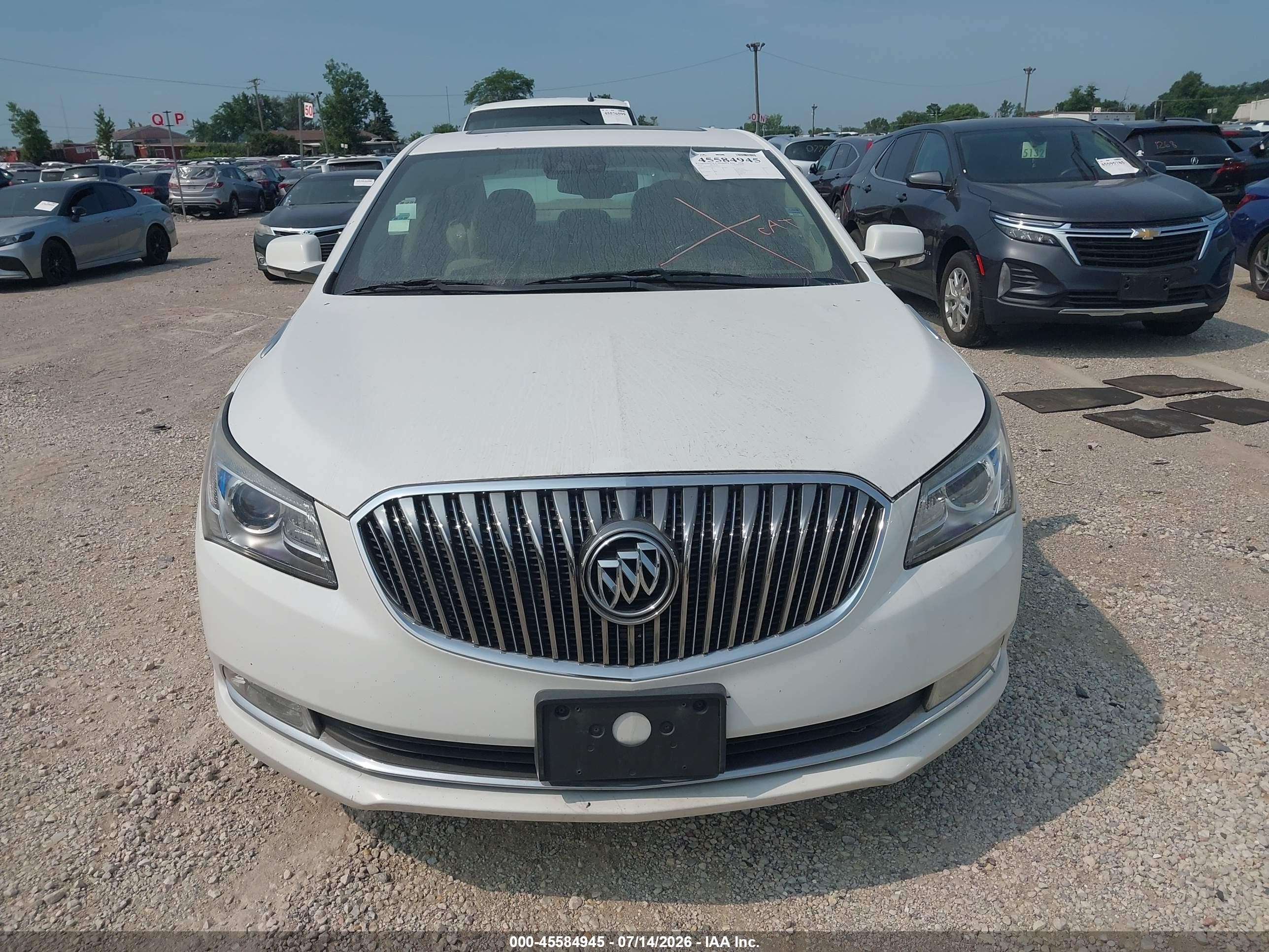 2015 Buick Lacrosse Premium Ii Белый vin: 1G4GF5G33FF261392