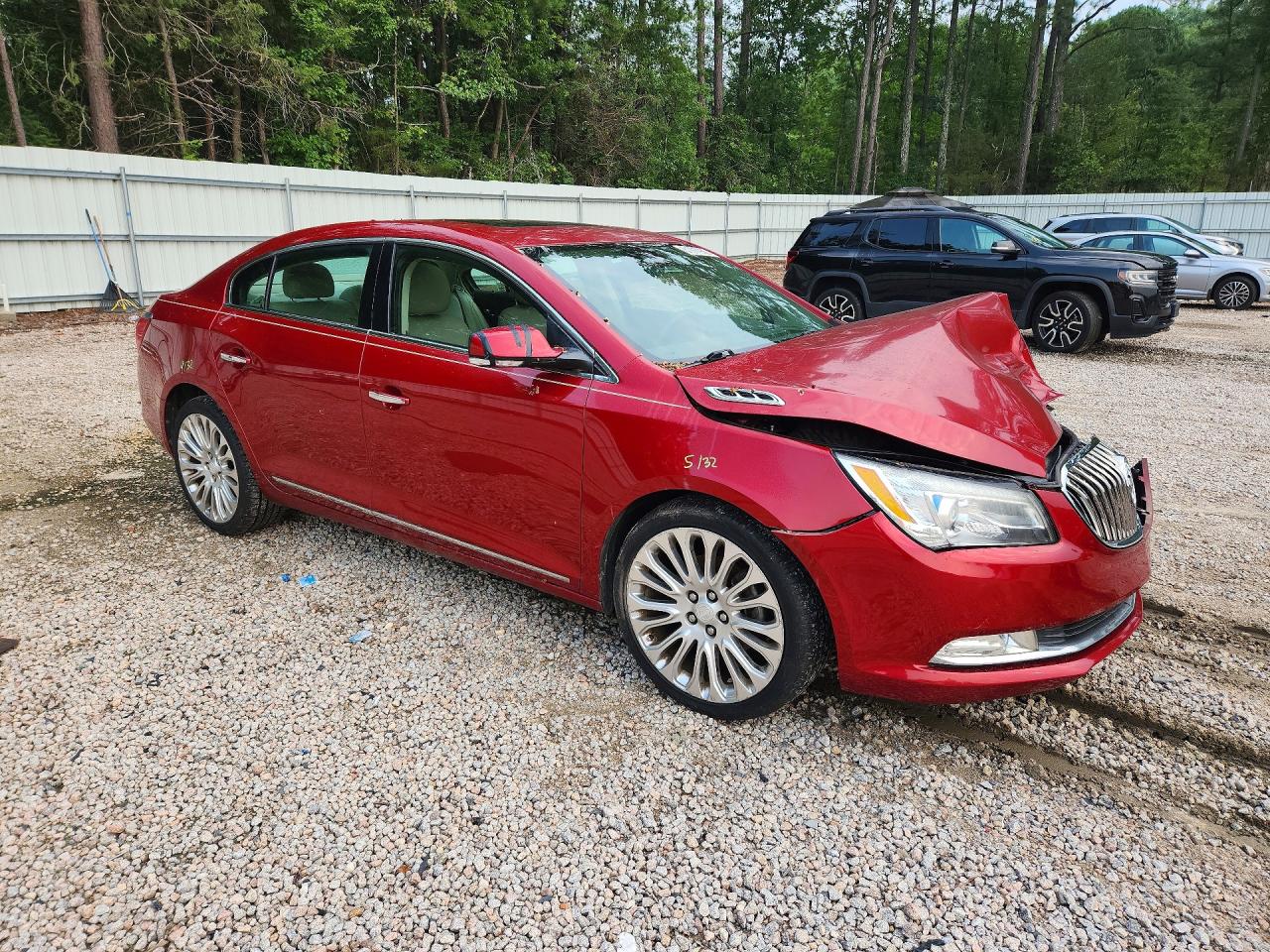 2014 Buick Lacrosse Touring Red vin: 1G4GF5G34EF216542