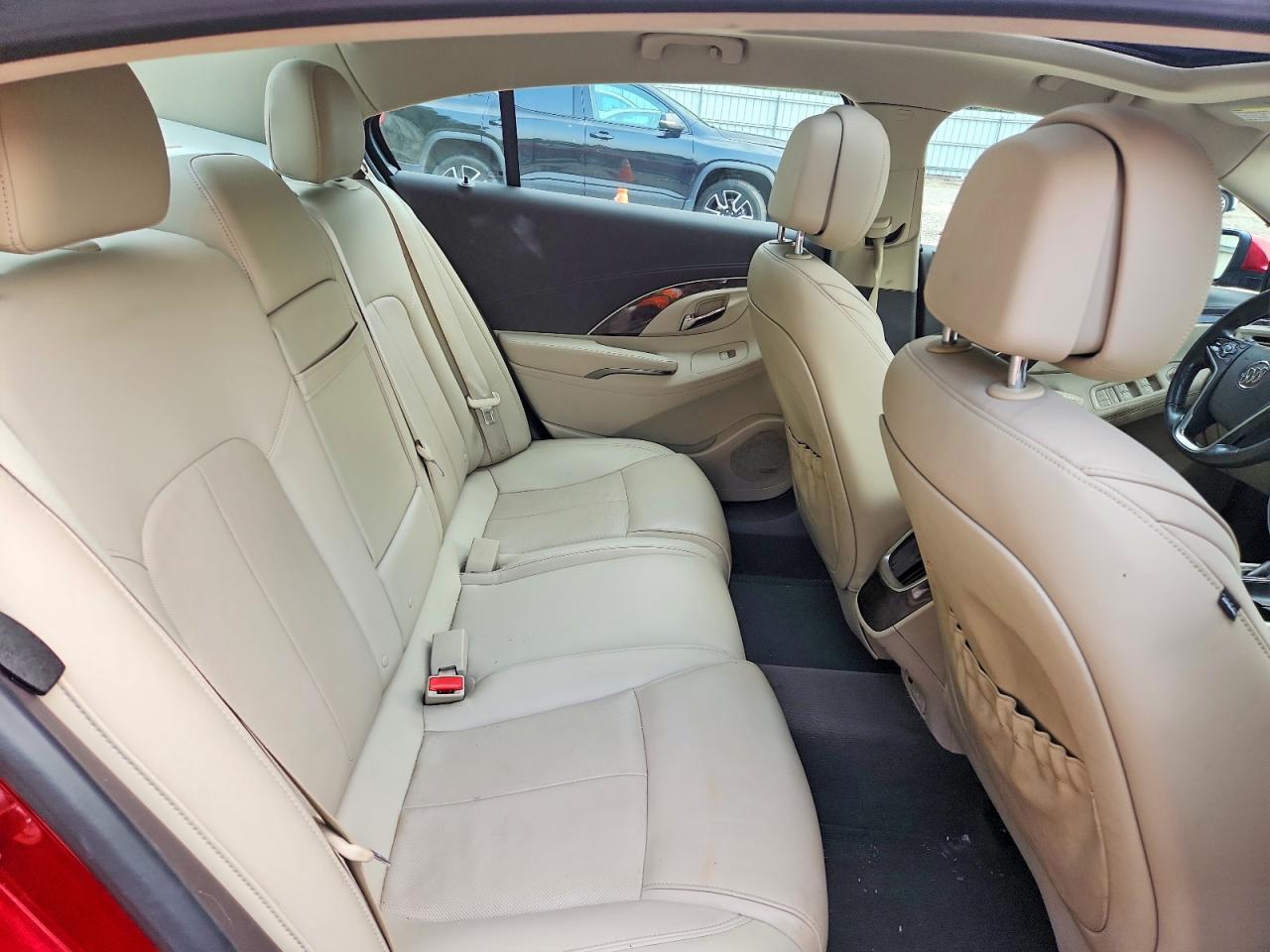 2014 Buick Lacrosse Touring Red vin: 1G4GF5G34EF216542