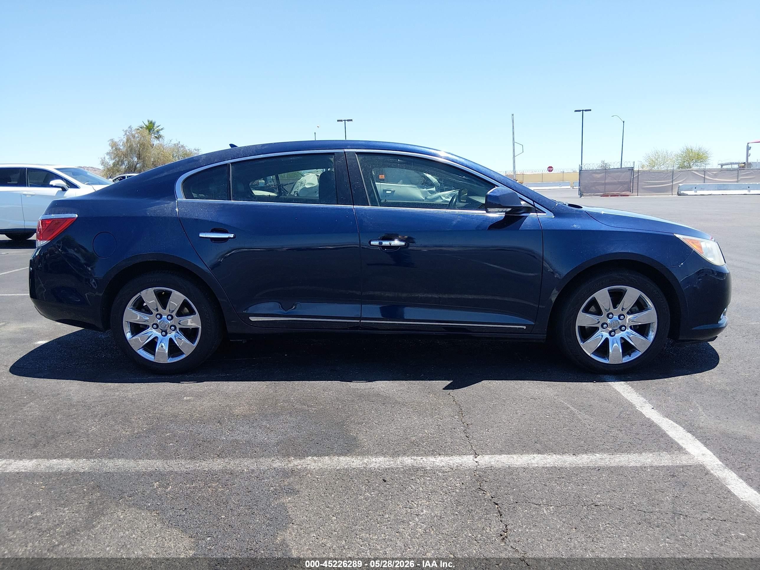 2012 Buick Lacrosse Premium 2 Group Blue vin: 1G4GF5G35CF278867