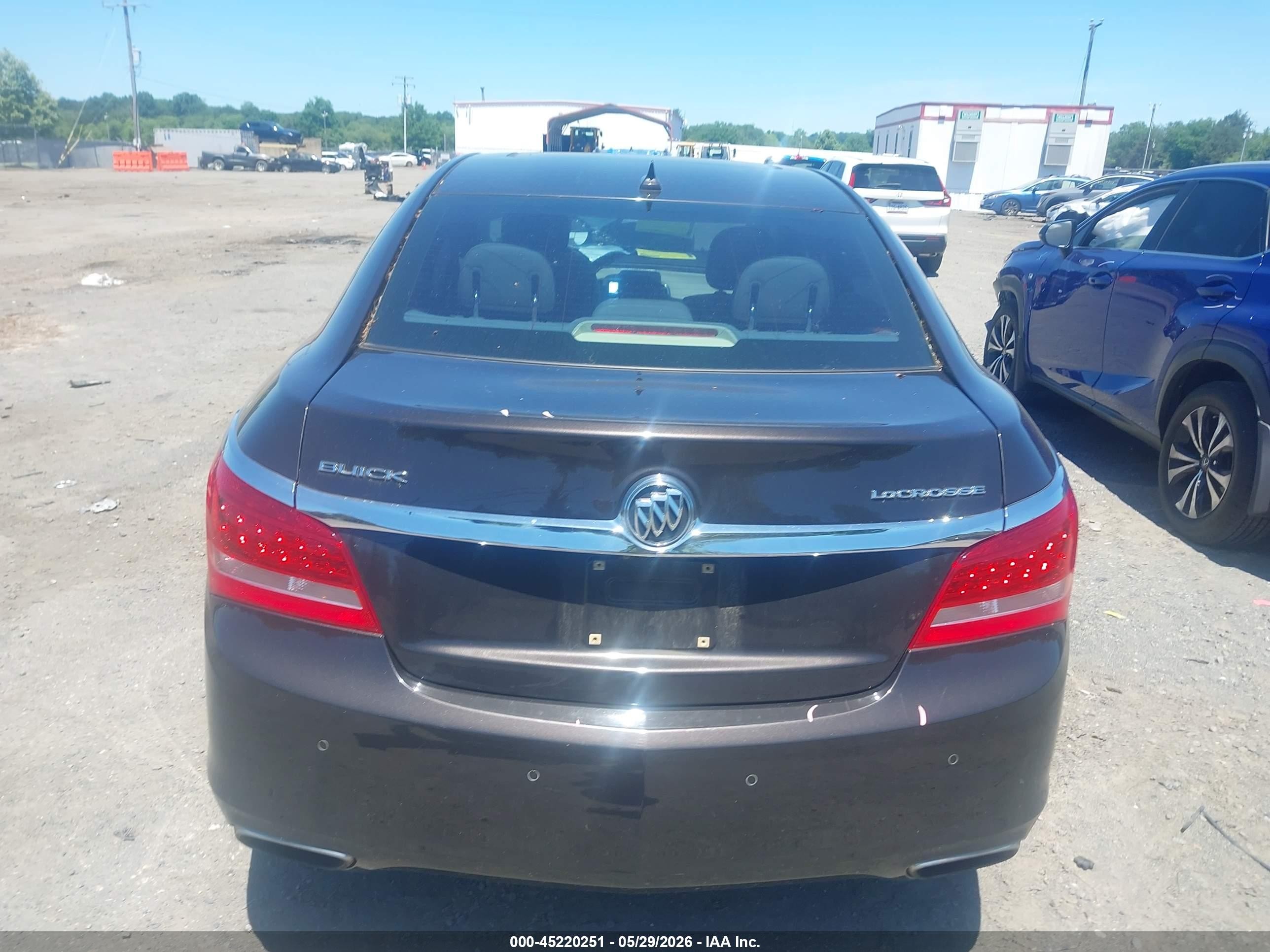 2014 Buick Lacrosse Premium Ii Group Brown vin: 1G4GF5G35EF153631