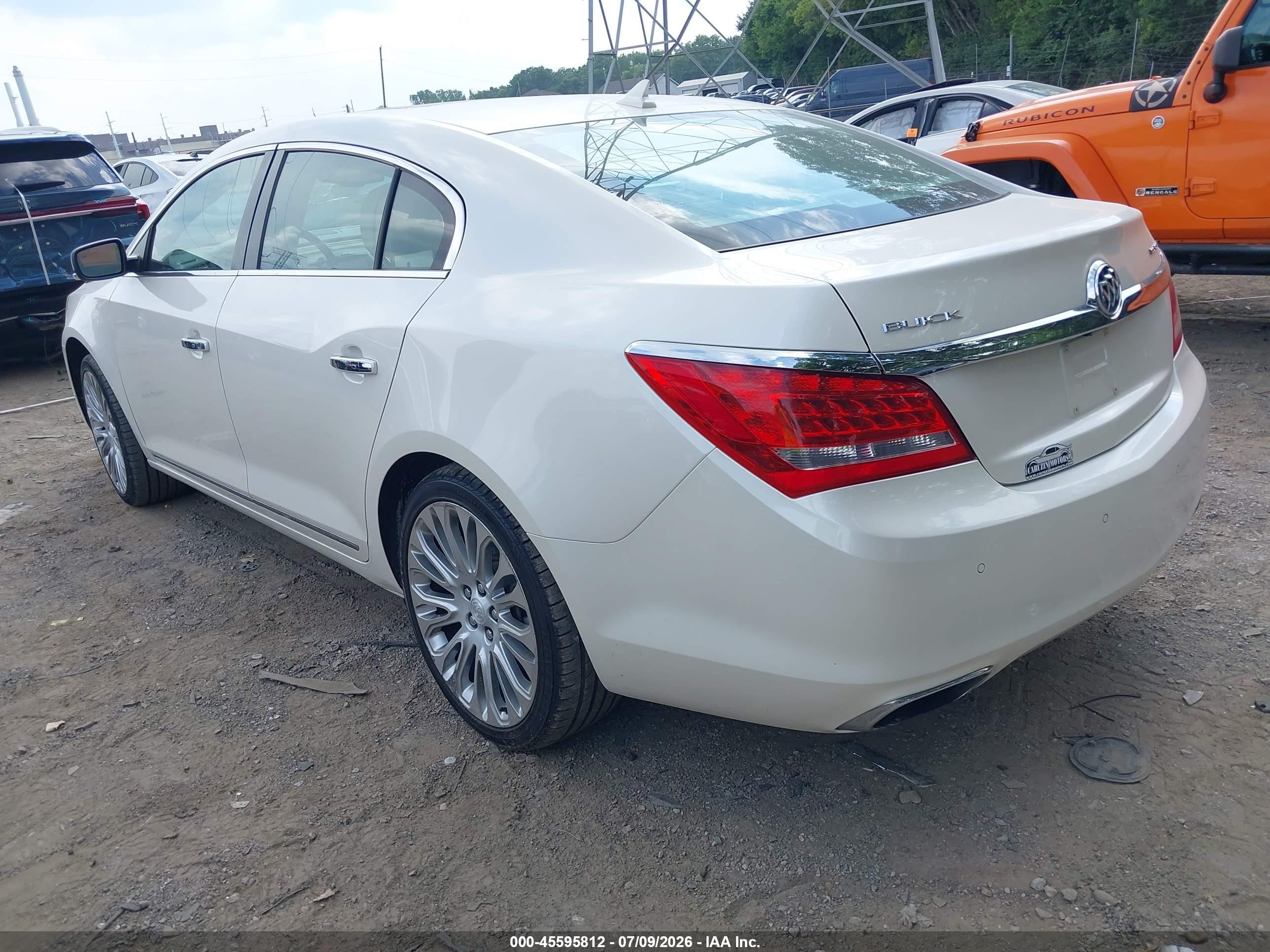 2014 Buick Lacrosse Premium Ii Group White vin: 1G4GF5G35EF191747