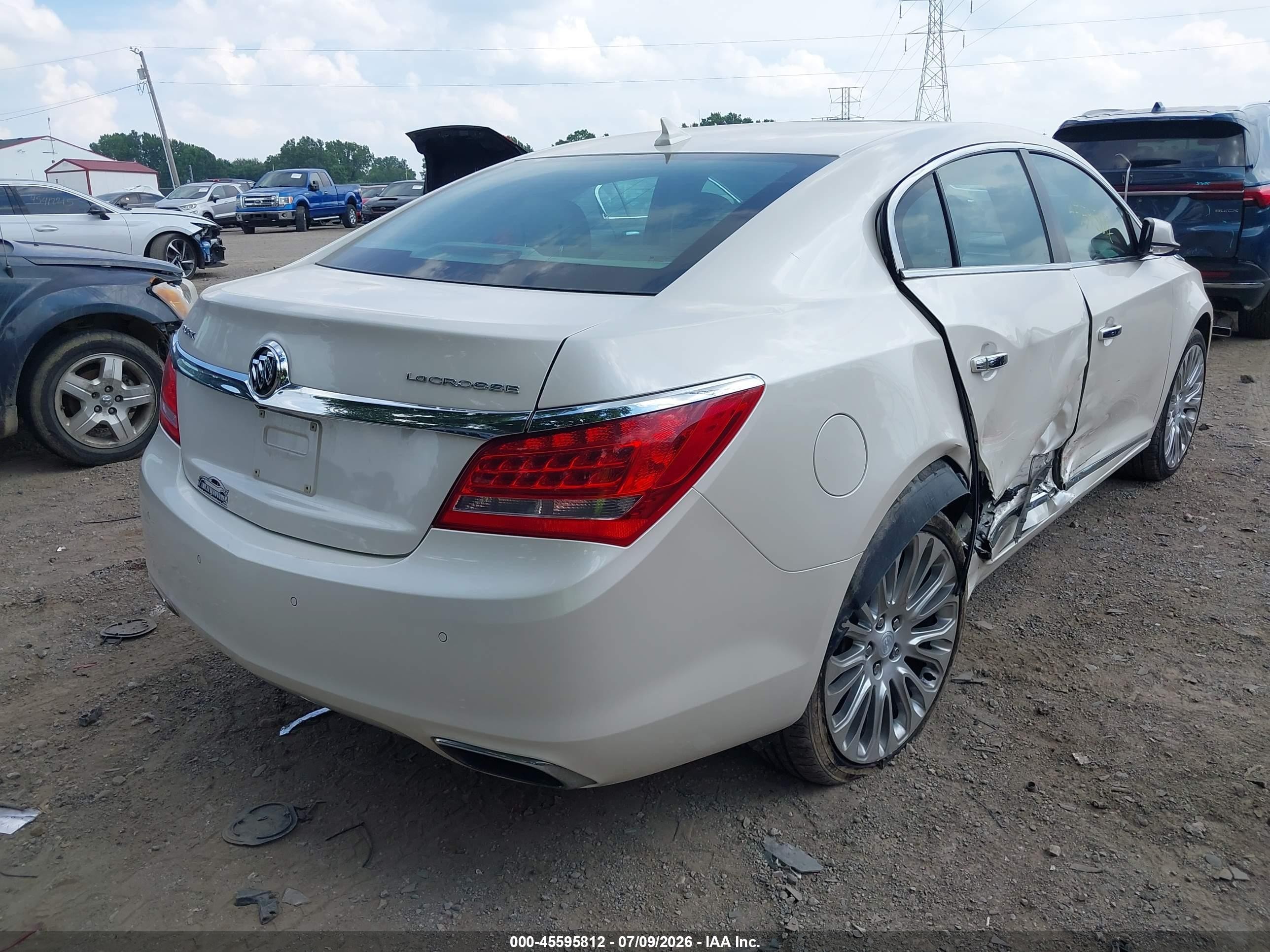 2014 Buick Lacrosse Premium Ii Group White vin: 1G4GF5G35EF191747
