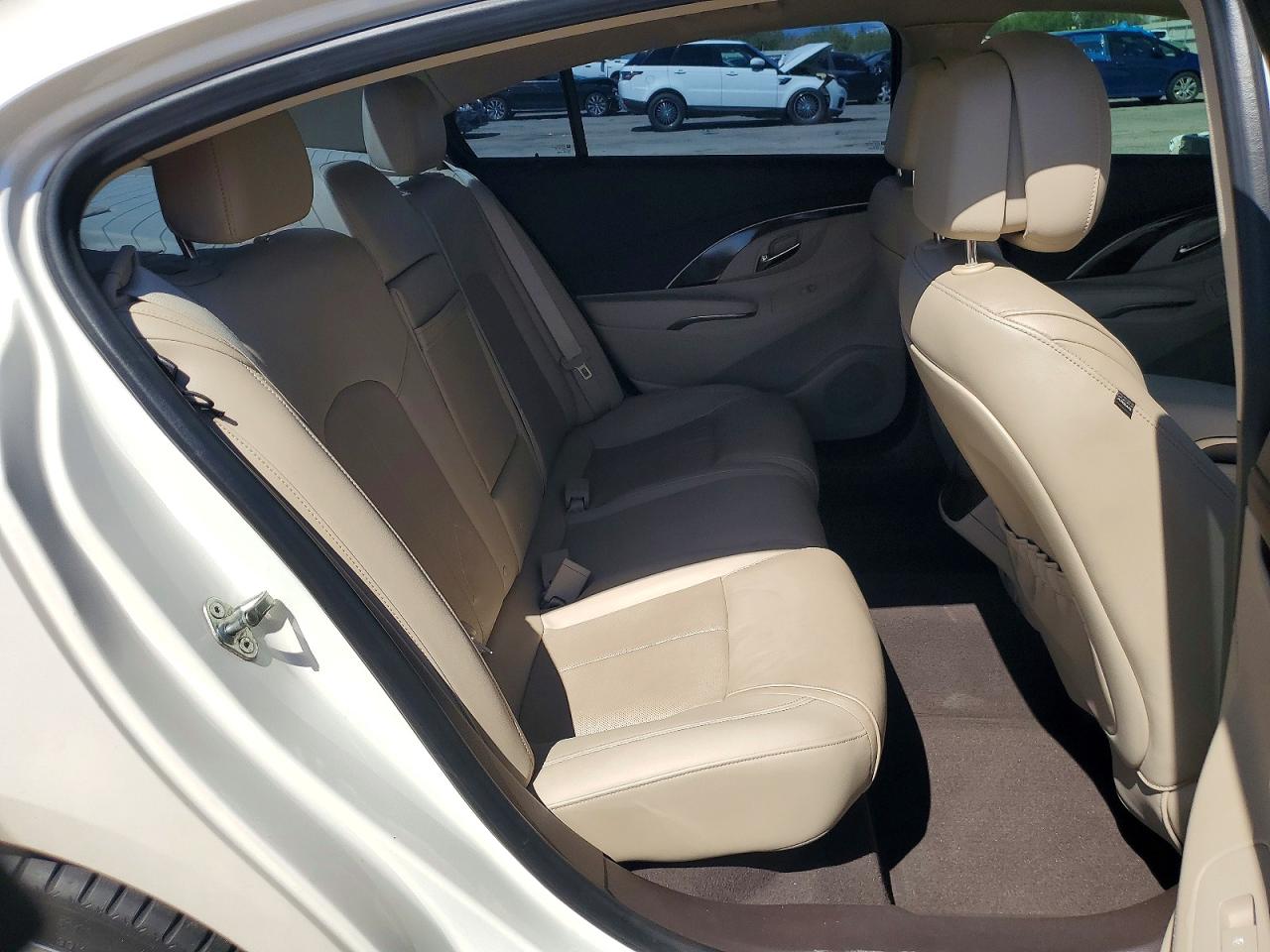 2014 Buick Lacrosse Touring White vin: 1G4GF5G35EF204349