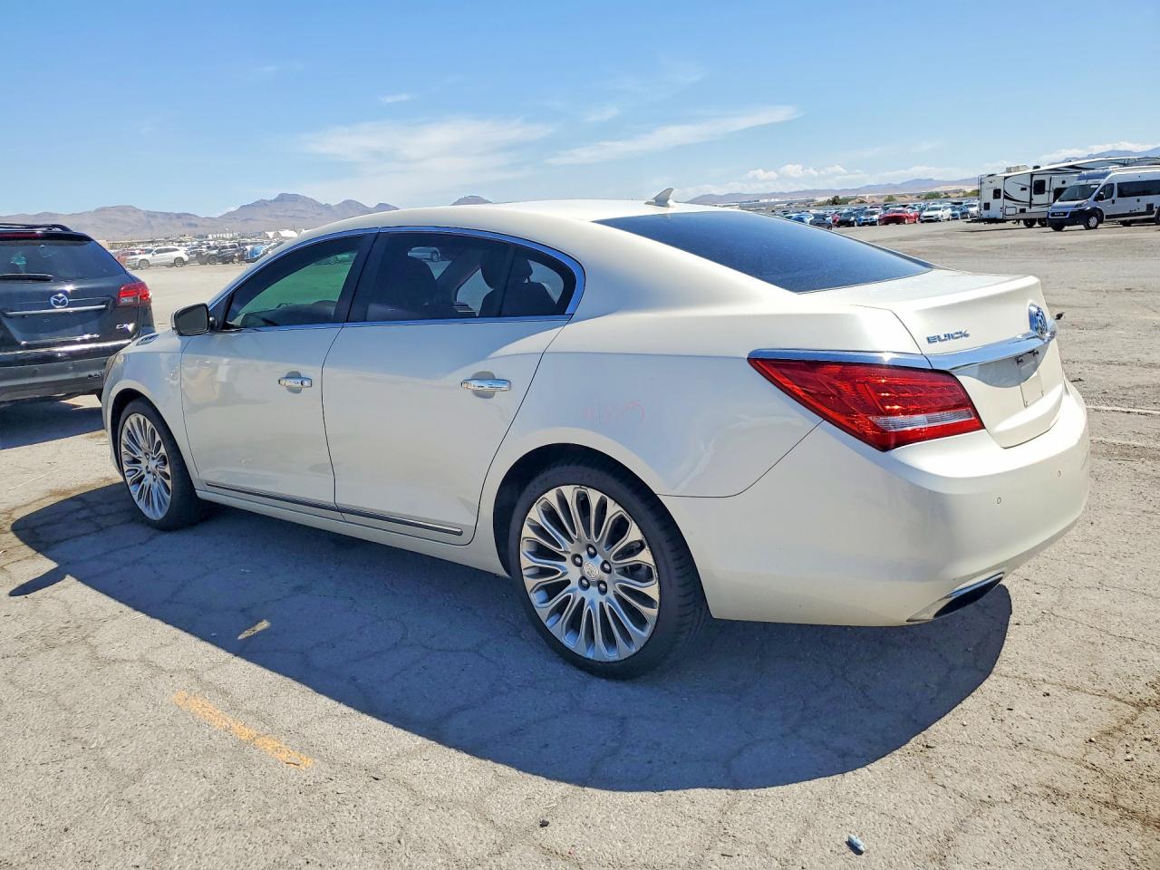 2014 Buick Lacrosse Touring White vin: 1G4GF5G35EF204349