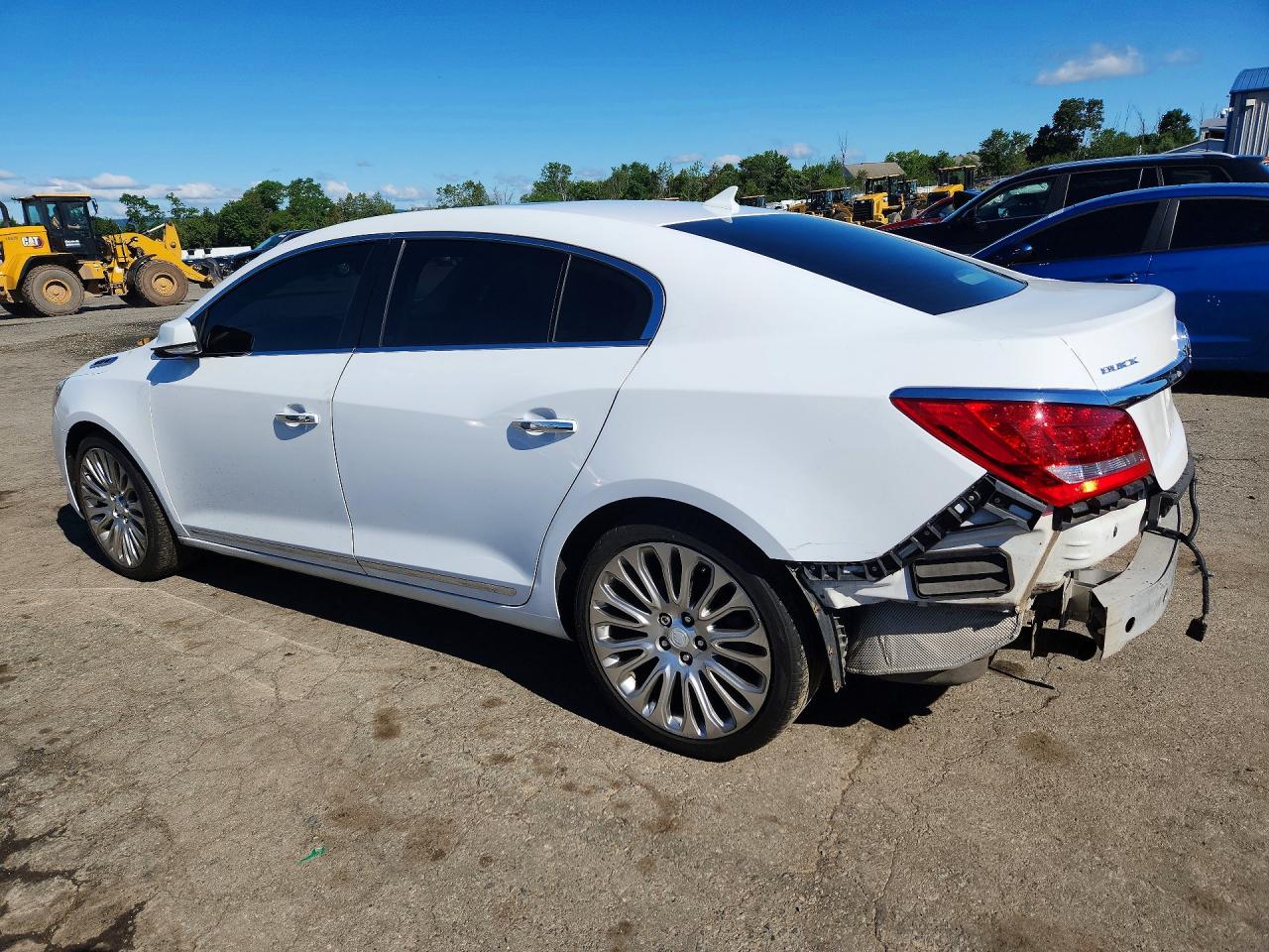 2014 Buick Lacrosse Touring White vin: 1G4GF5G36EF224464