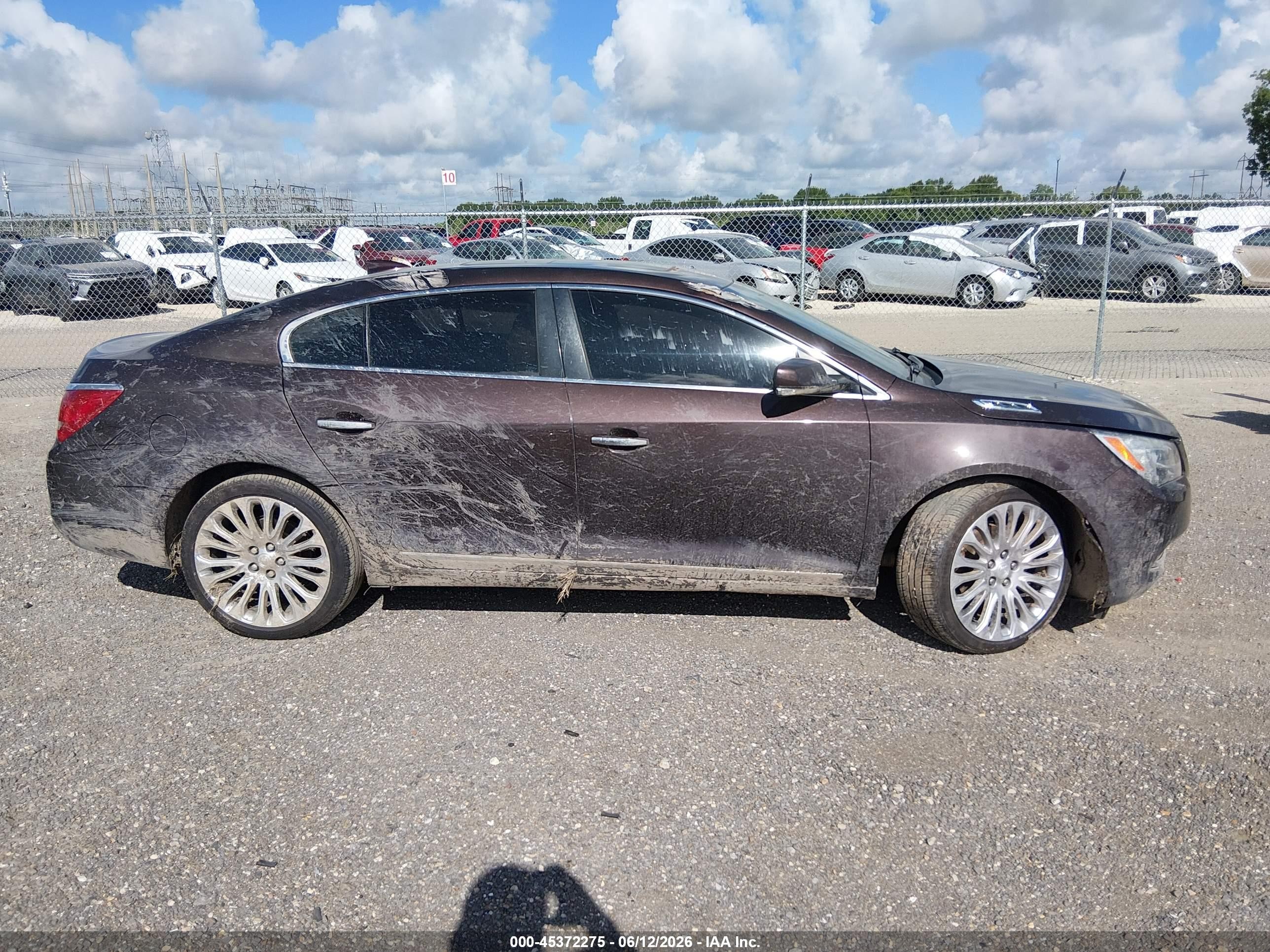 2015 Buick Lacrosse Premium Ii Brown vin: 1G4GF5G39FF165170