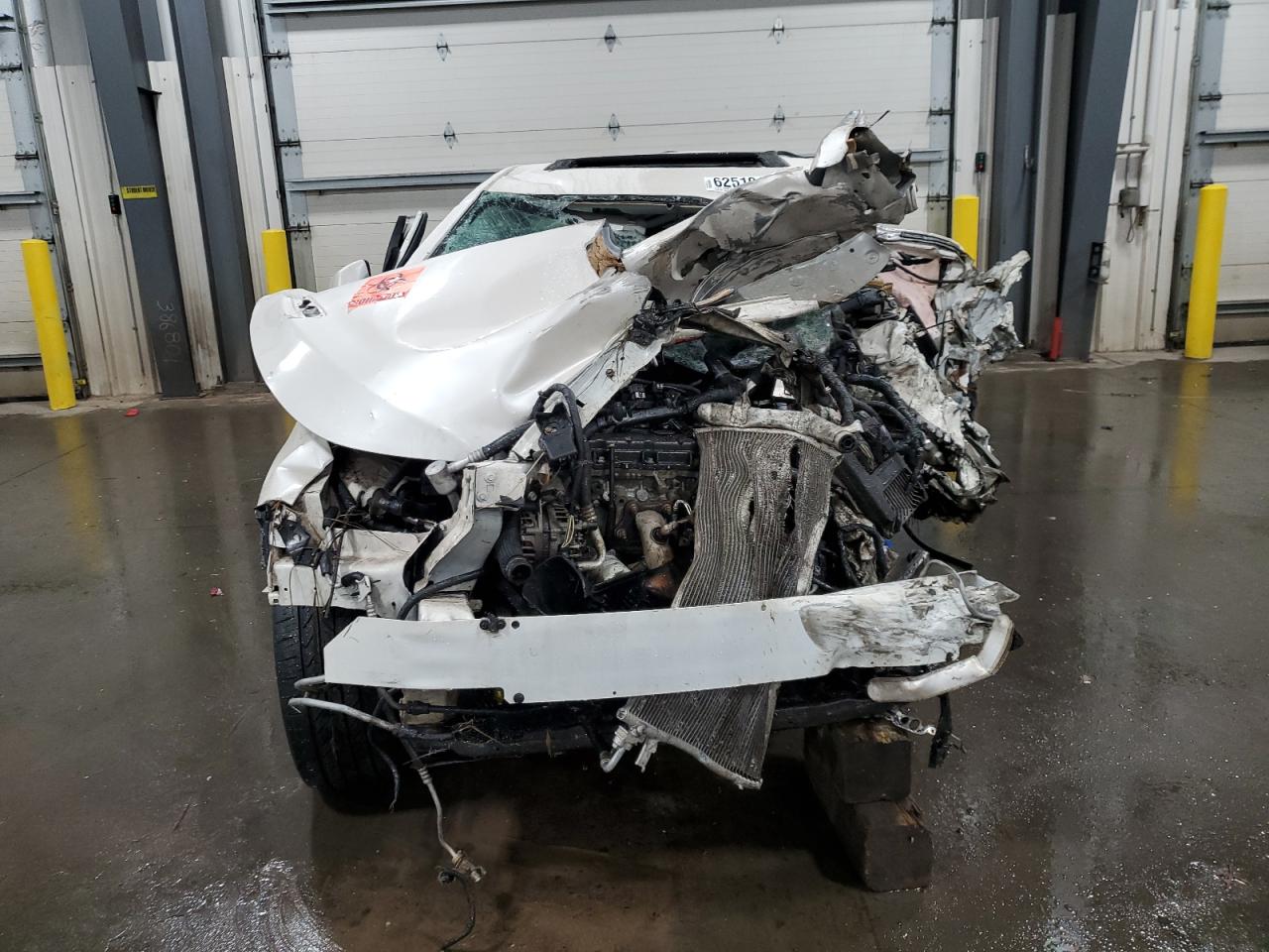 2012 Buick Lacrosse Premium White vin: 1G4GG5E32CF118929