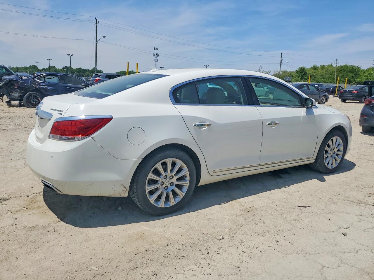 2013 Buick Lacrosse Premium White vin: 1G4GG5E38DF285247