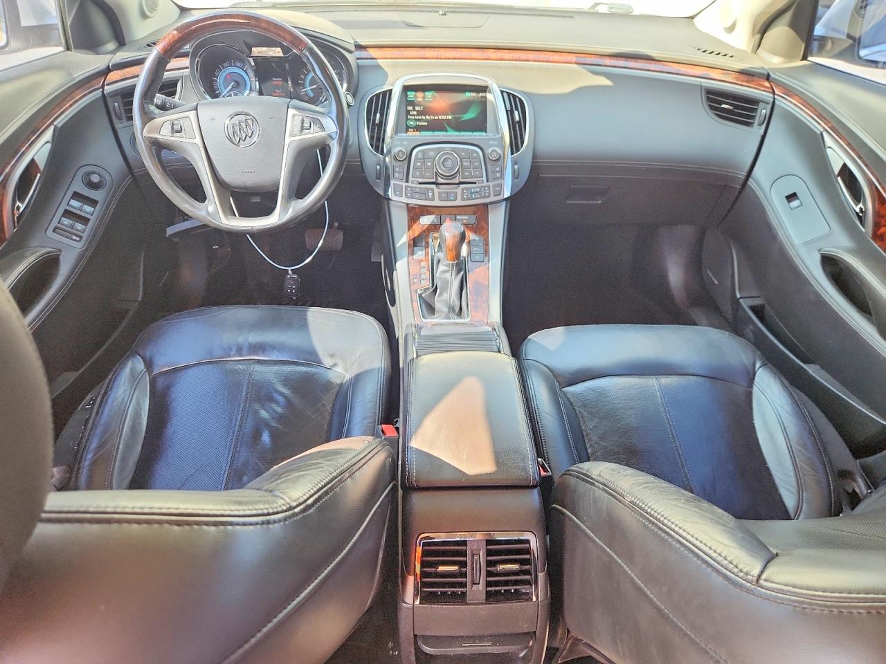 2012 Buick Lacrosse Premium Белый vin: 1G4GH5E33CF298936