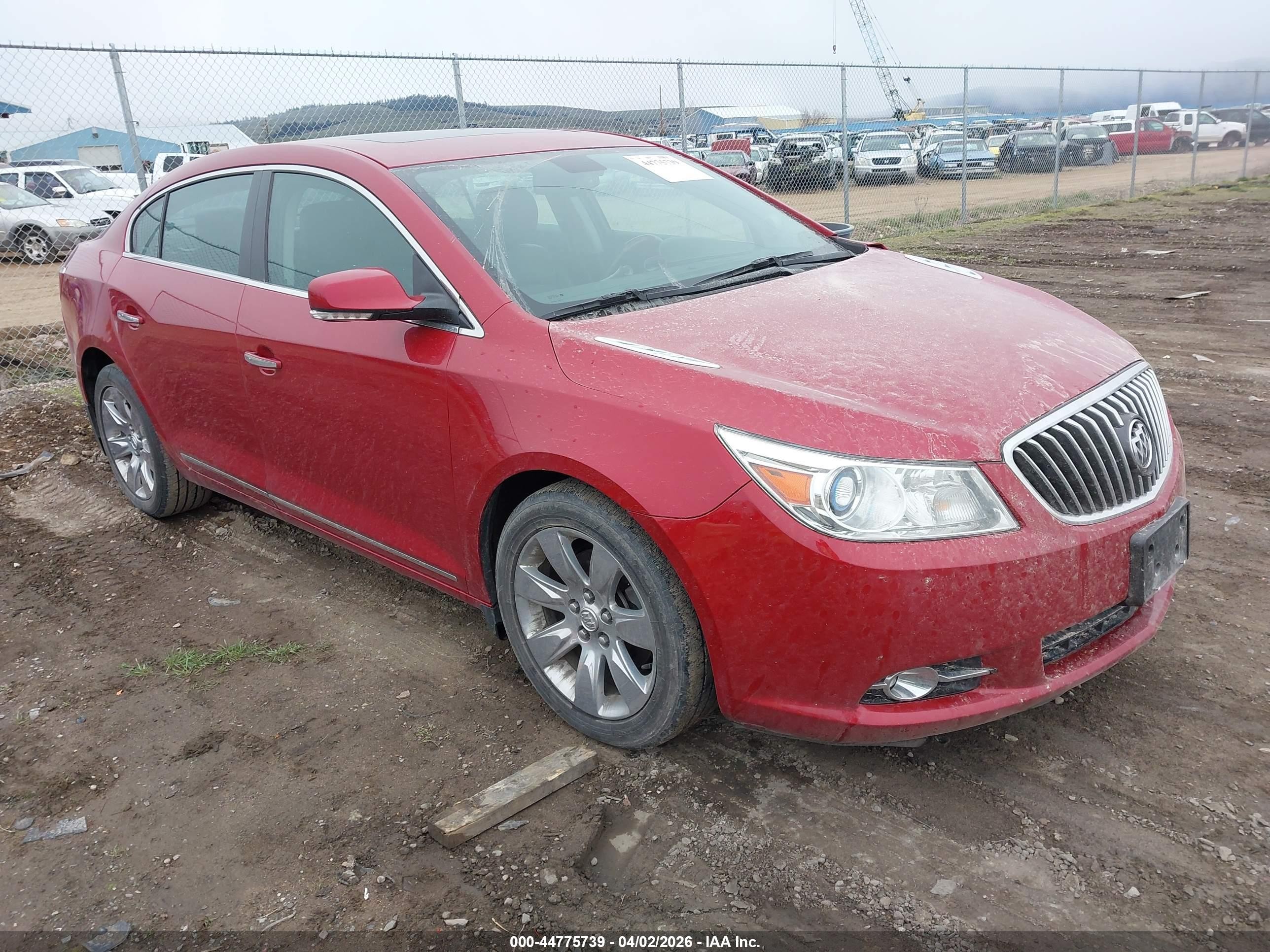 2013 Buick Lacrosse Premium 2 Group Красный vin: 1G4GH5E33DF311511