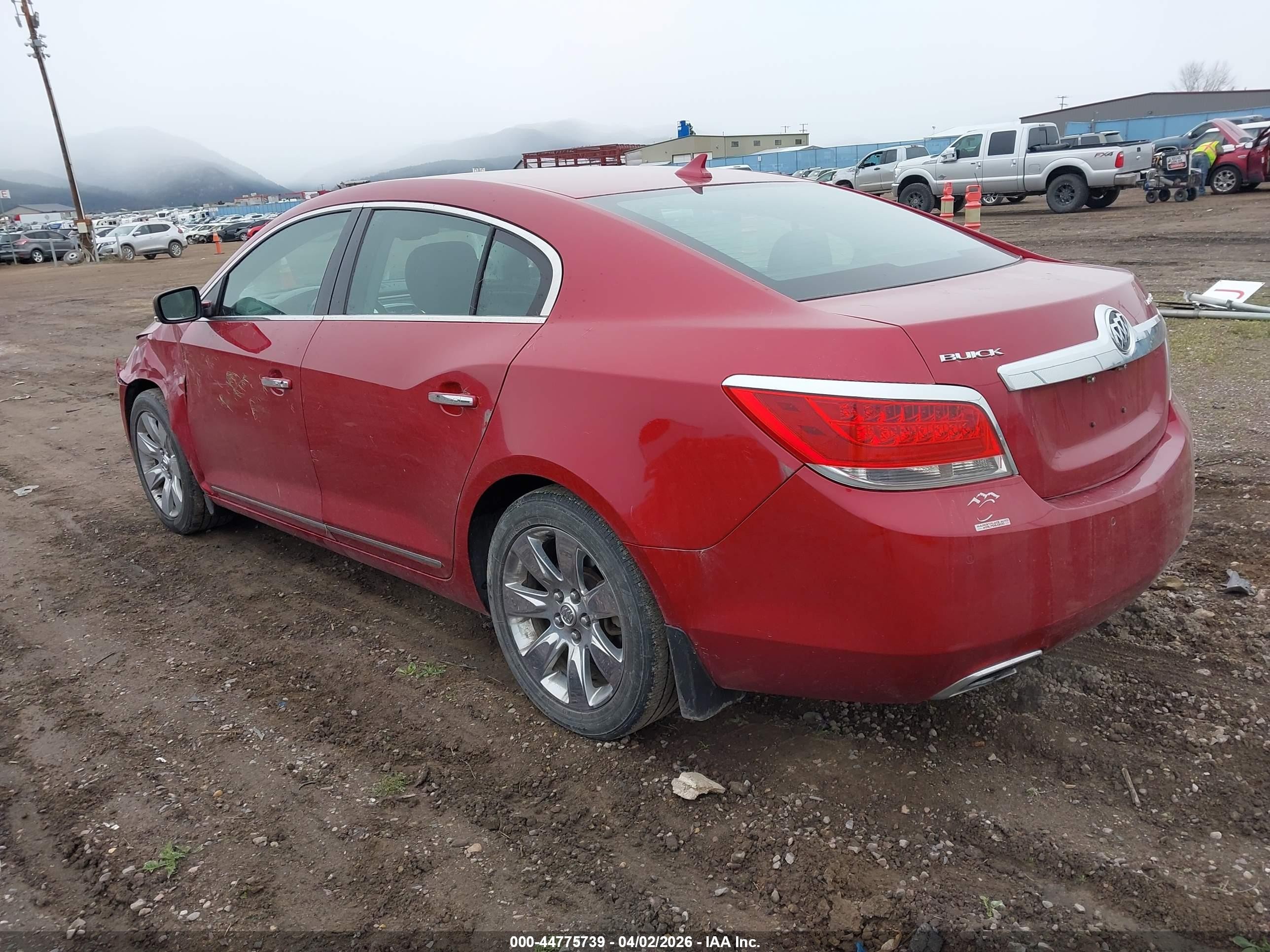 2013 Buick Lacrosse Premium 2 Group Красный vin: 1G4GH5E33DF311511