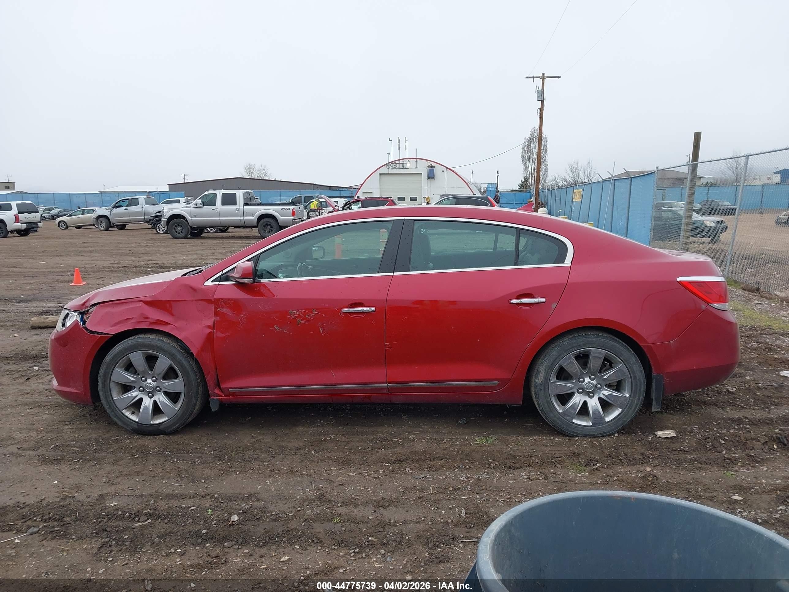 2013 Buick Lacrosse Premium 2 Group Красный vin: 1G4GH5E33DF311511