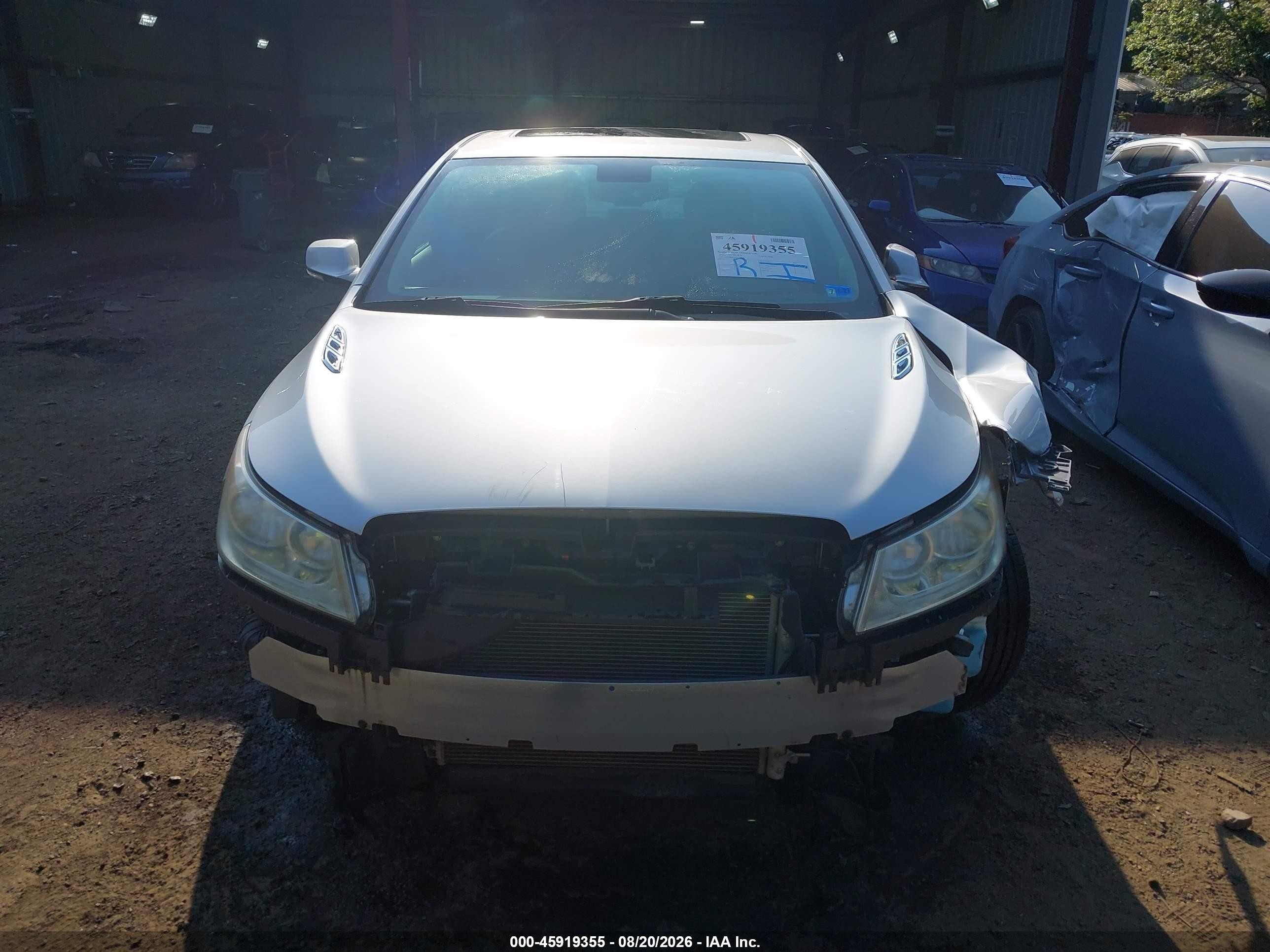 2013 Buick Lacrosse Premium 2 Group Silver vin: 1G4GH5E38DF320754