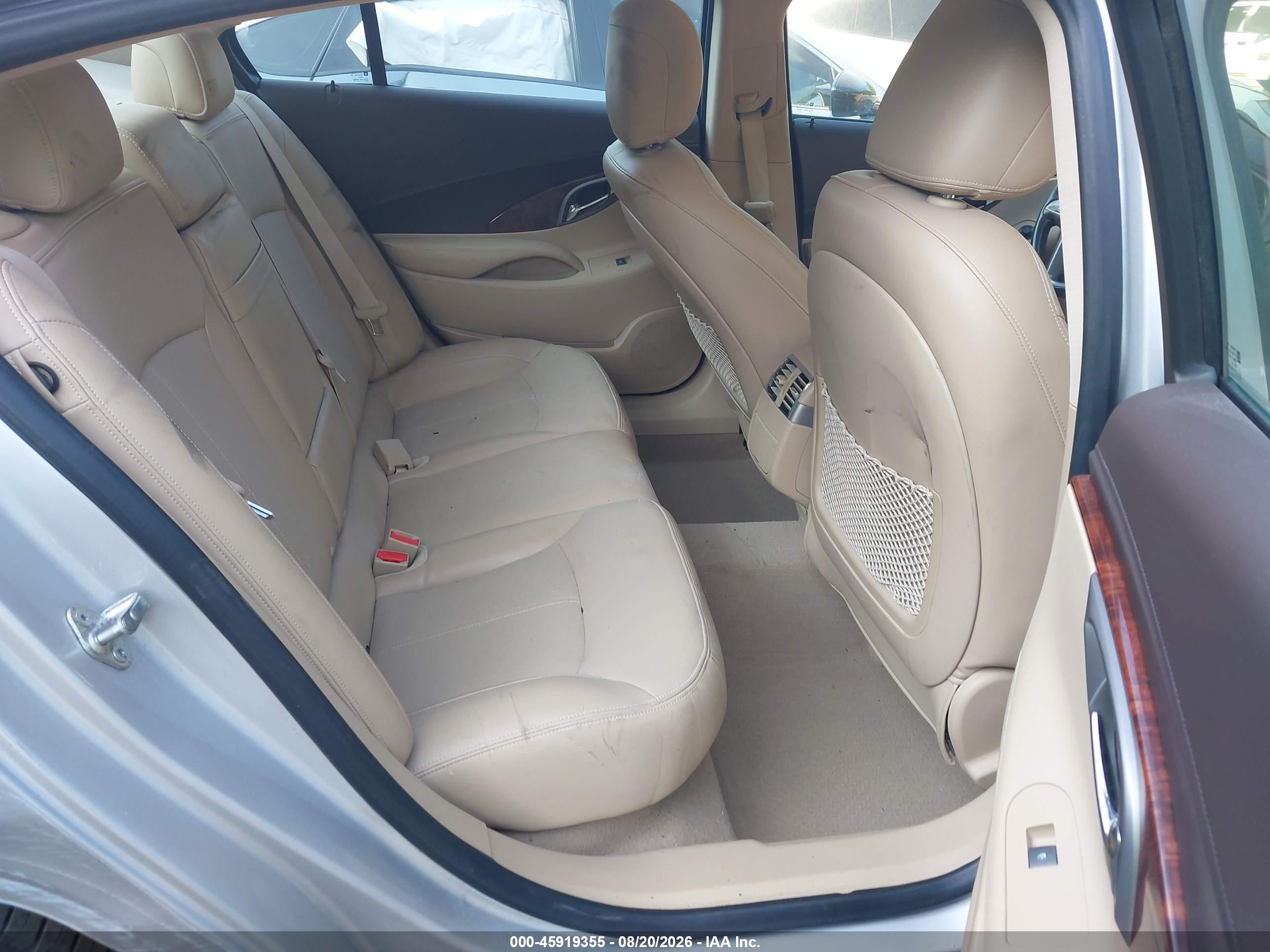 2013 Buick Lacrosse Premium 2 Group Silver vin: 1G4GH5E38DF320754