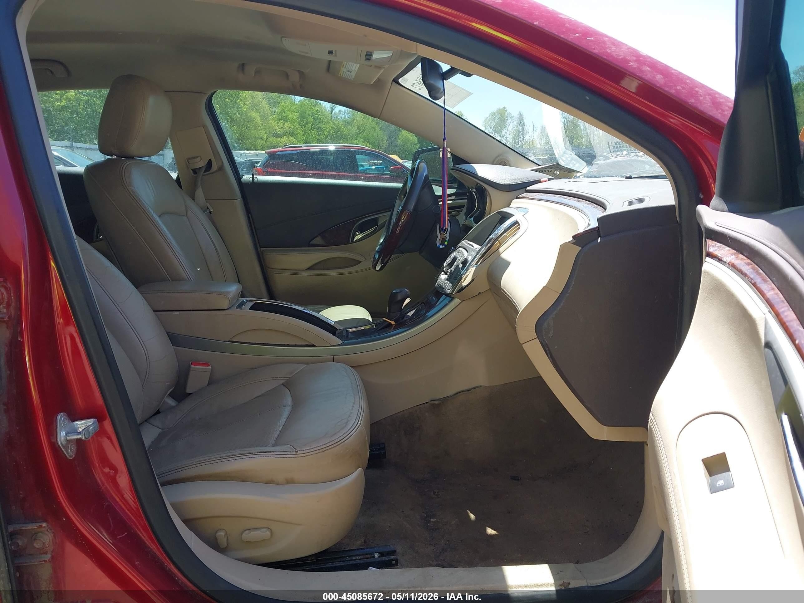 2012 Buick Lacrosse Premium 3 Group Red vin: 1G4GH5E39CF277170