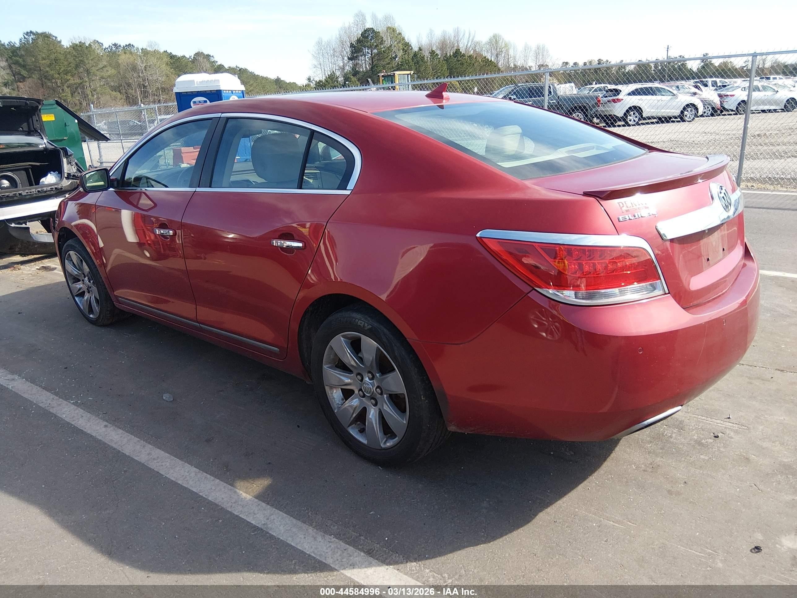 2013 Buick Lacrosse Premium 2 Group Red vin: 1G4GH5G30DF236828