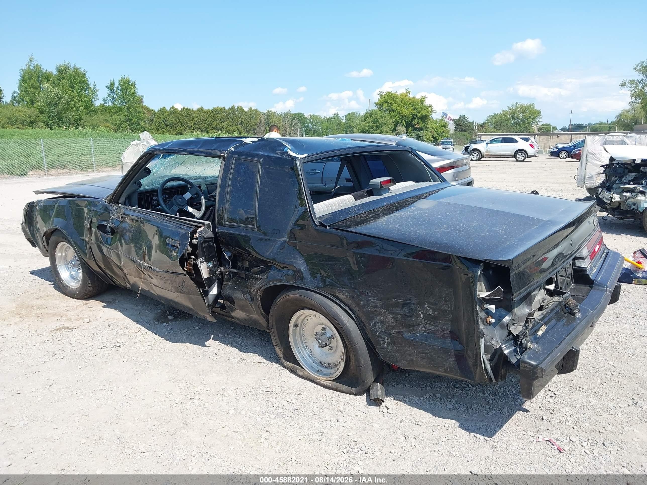 1987 Buick Regal   Black vin: 1G4GJ1174HP449984