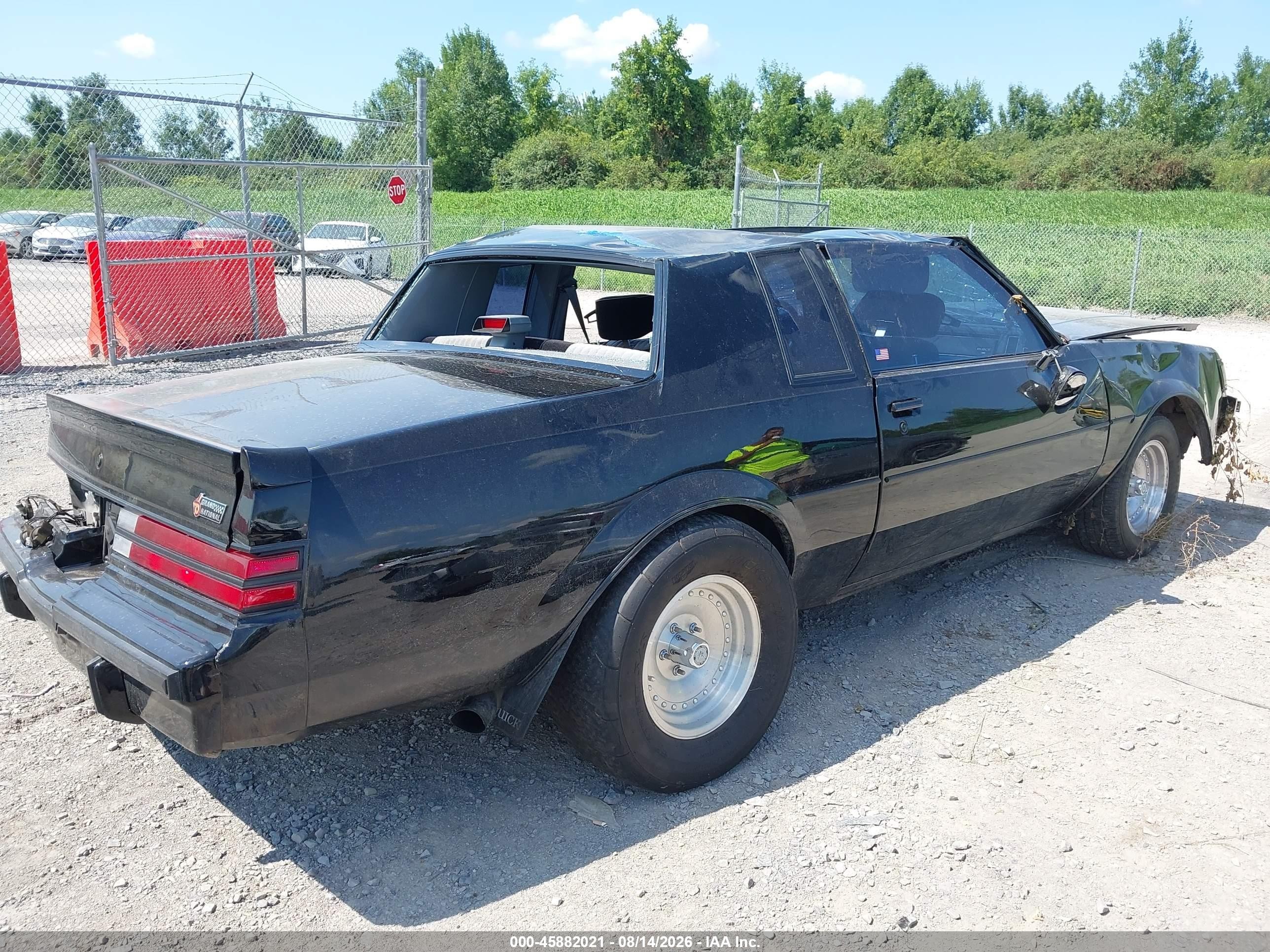 1987 Buick Regal   Black vin: 1G4GJ1174HP449984