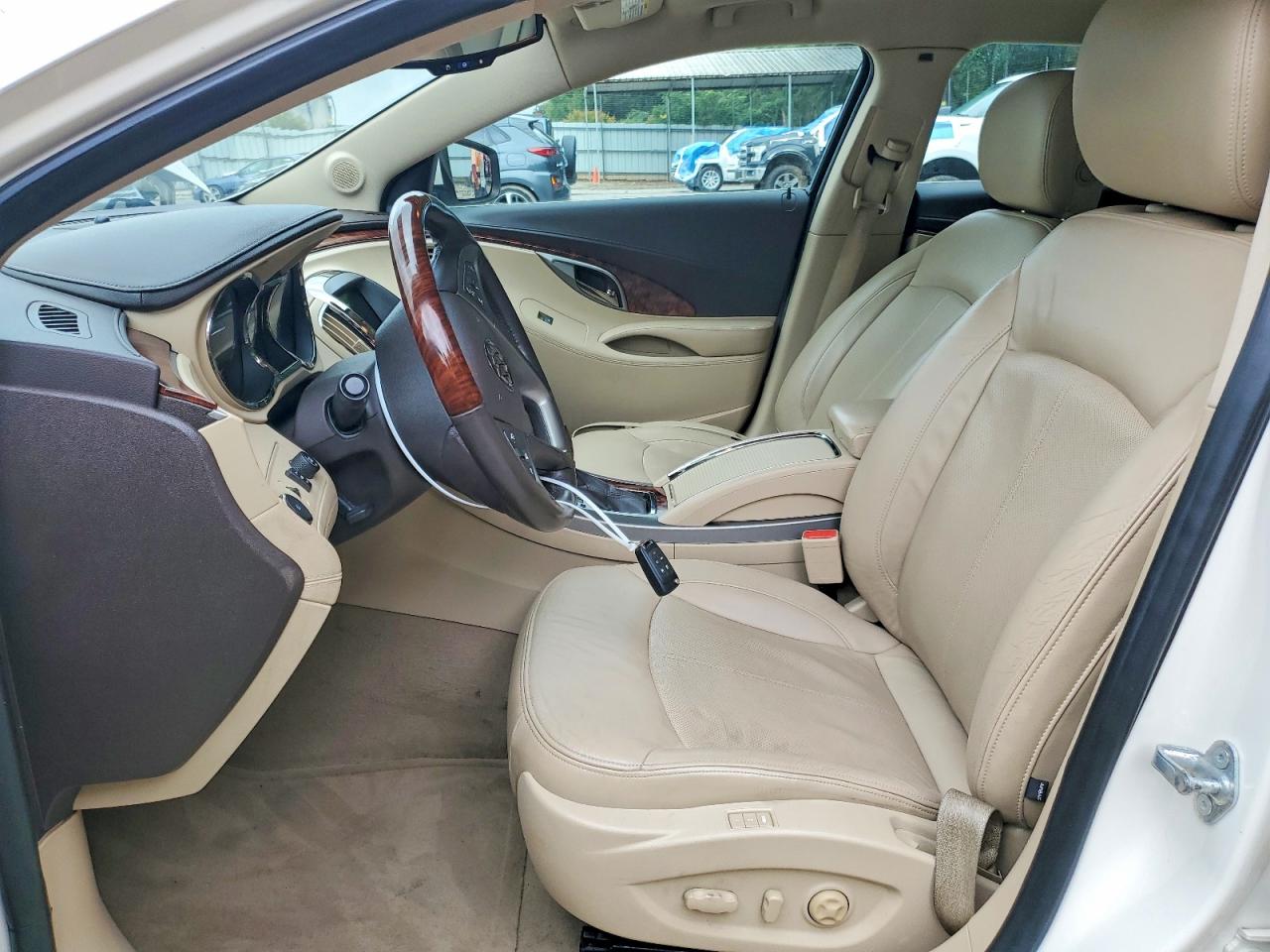 2012 Buick Lacrosse Touring White vin: 1G4GJ5E32CF336502