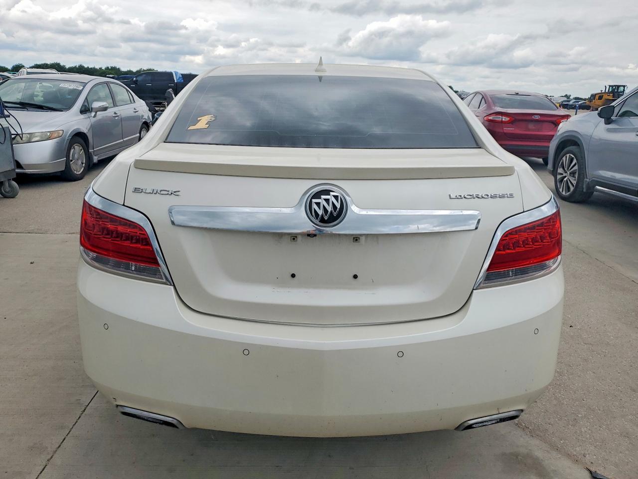 2013 Buick Lacrosse Touring White vin: 1G4GJ5E33DF302599